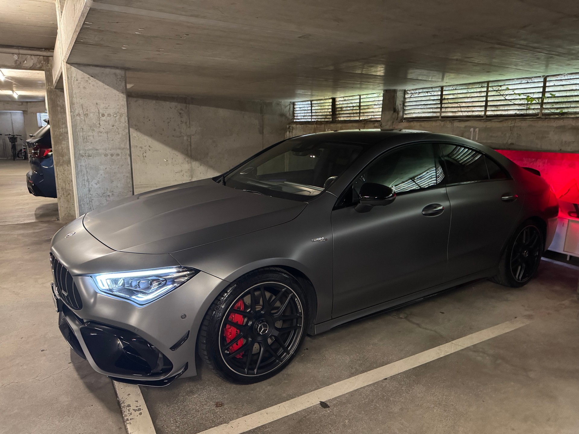 MERCEDES-BENZ CLA 45 S AMG 4Matic+ 8G-DCT-image-9