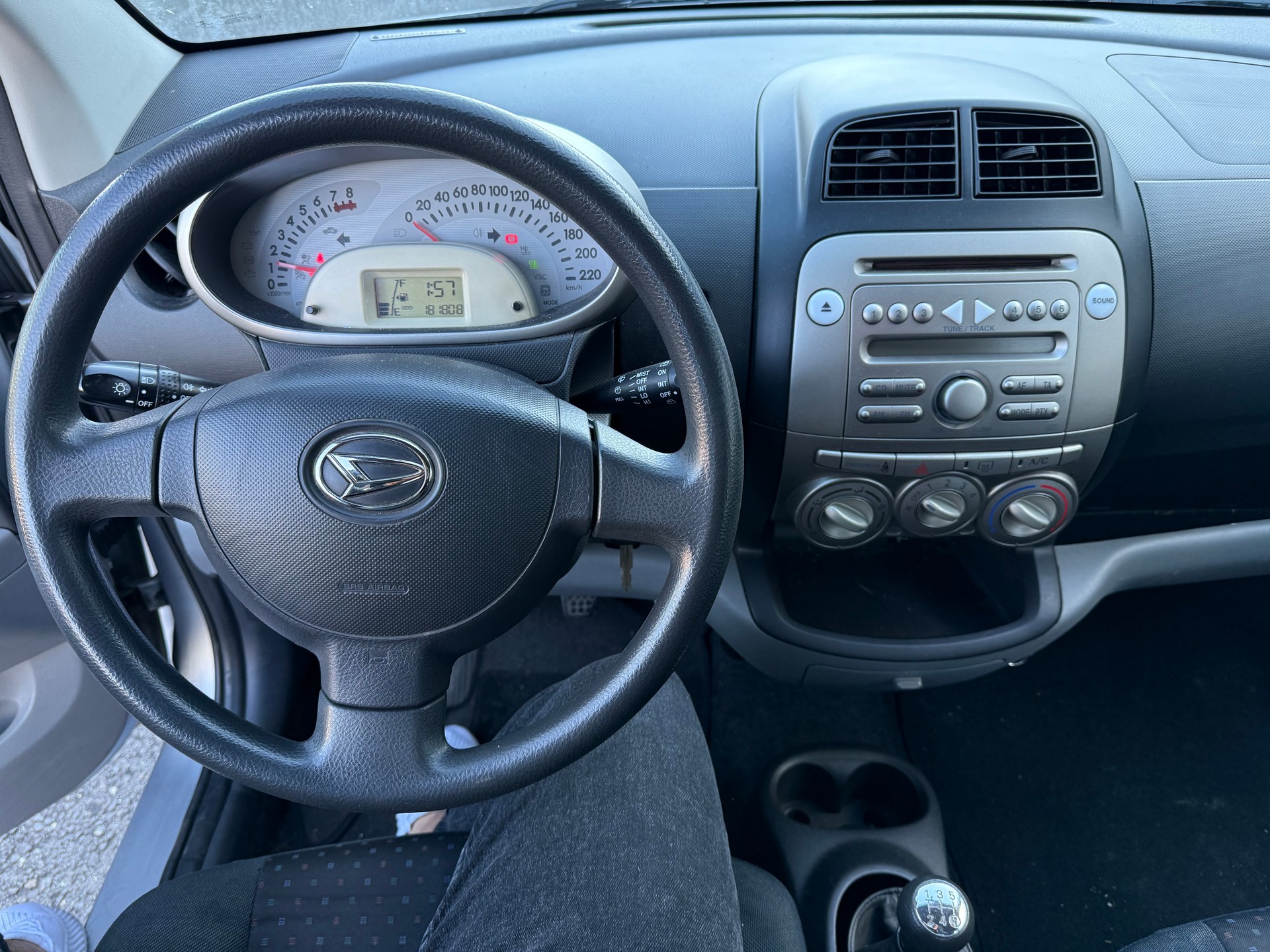 DAIHATSU Sirion 1.3-image-8