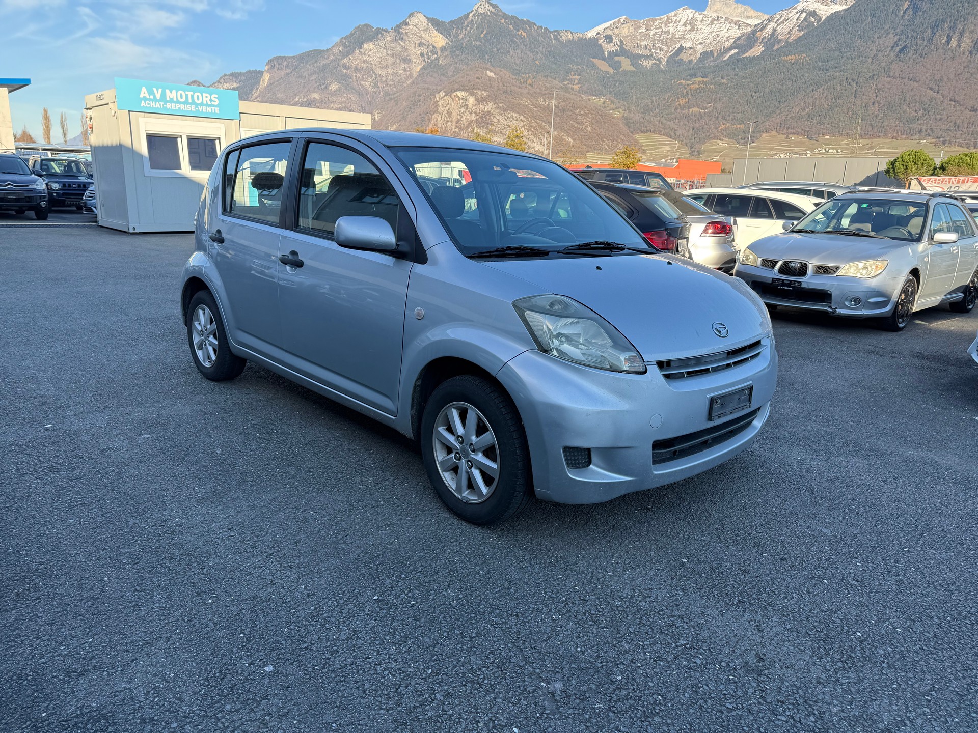 DAIHATSU Sirion 1.3-image-2
