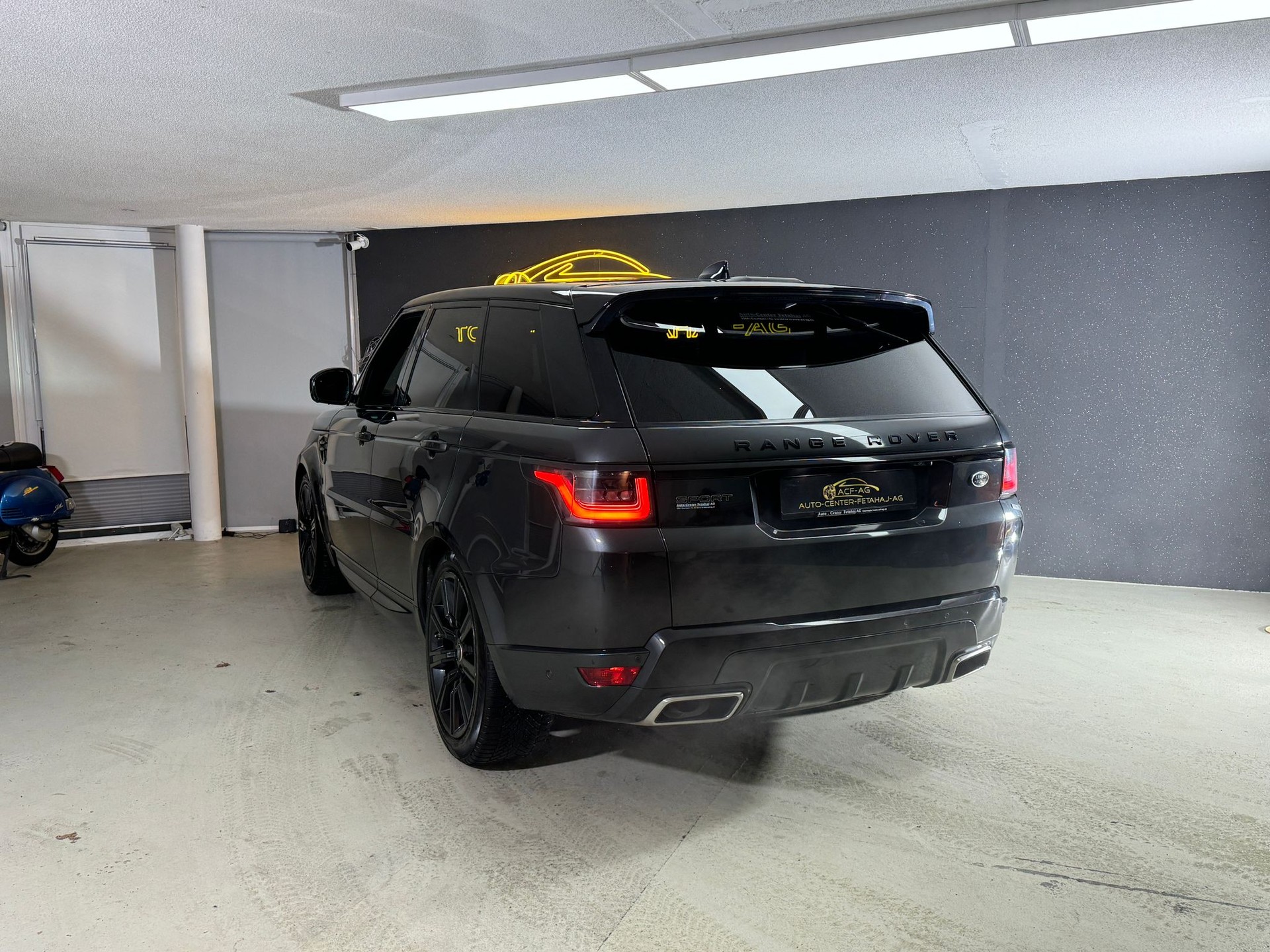 LAND ROVER Range Rover Sport P400e 2.0 I4 PHEV HSE Automatic-image-13