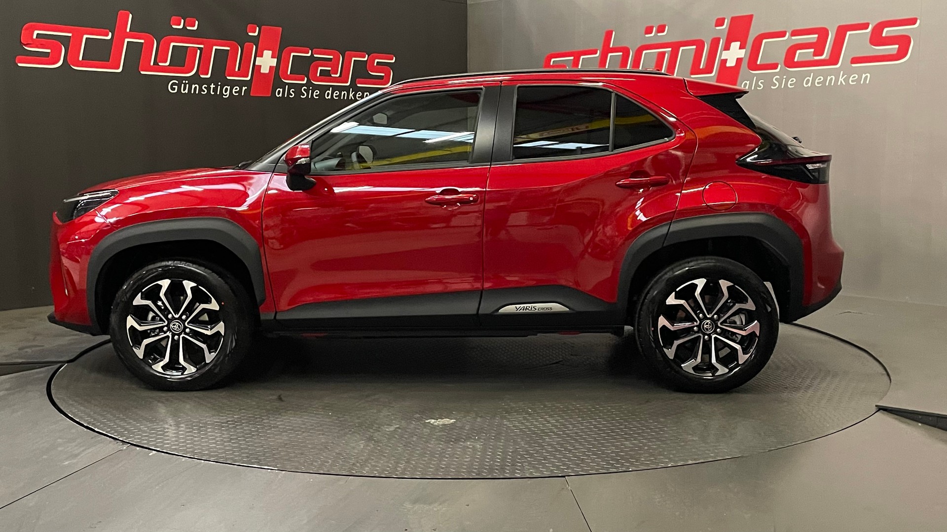 TOYOTA Yaris Cross 1.5 Trend AWDi e-CVT 130PS-image-2