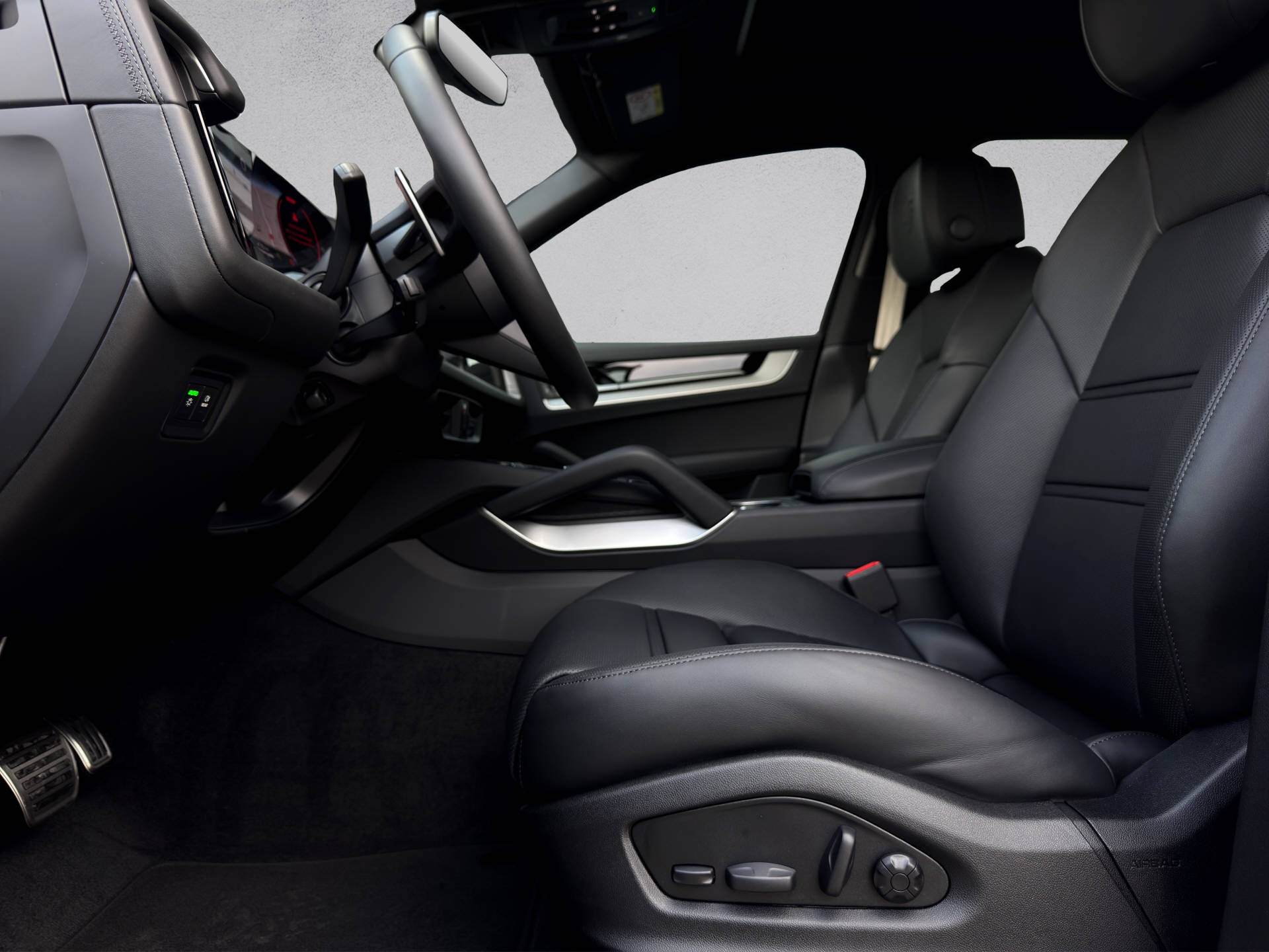 PORSCHE Cayenne S-image-6