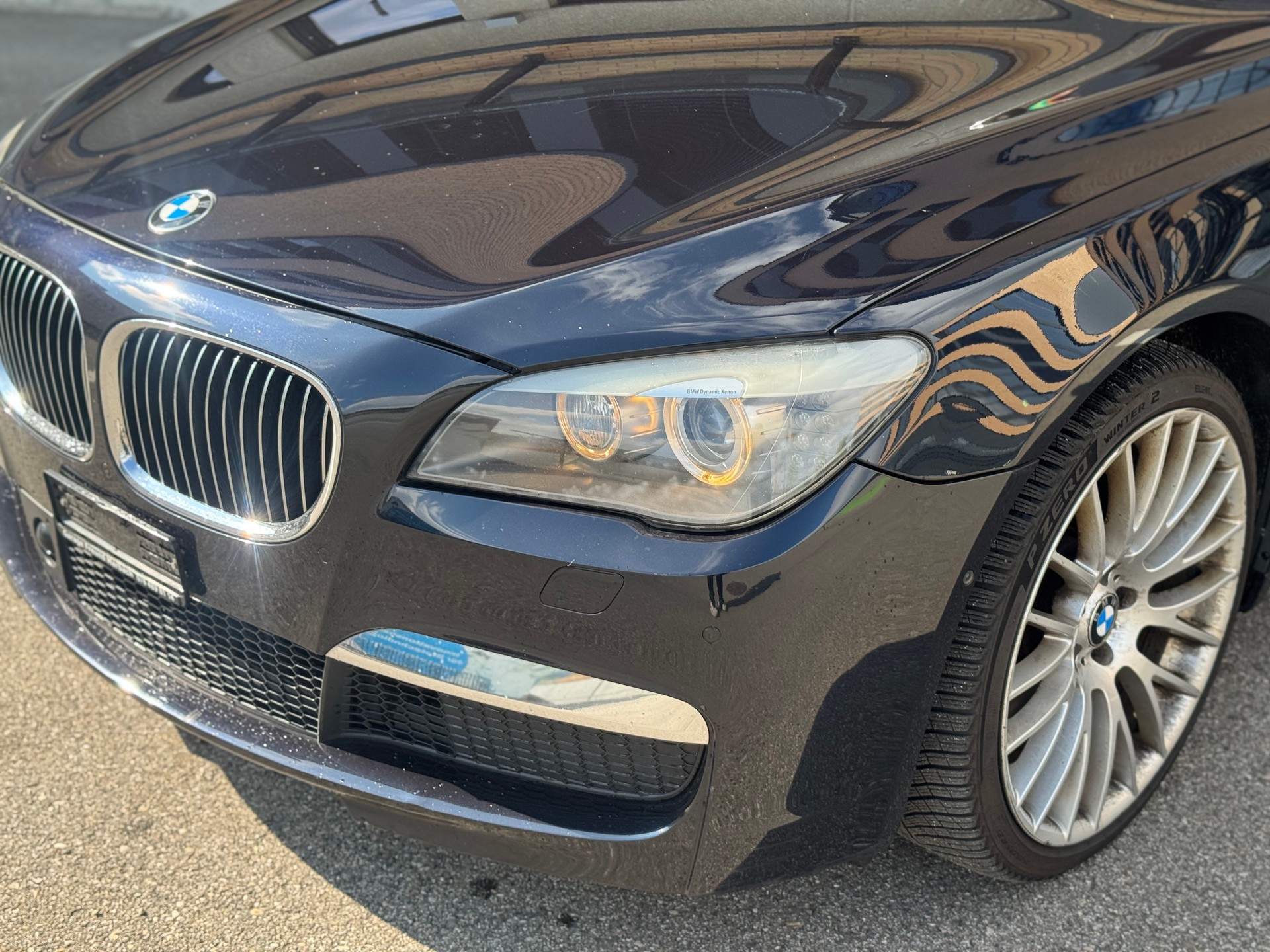 BMW 750i xDrive M-Paket-image-7