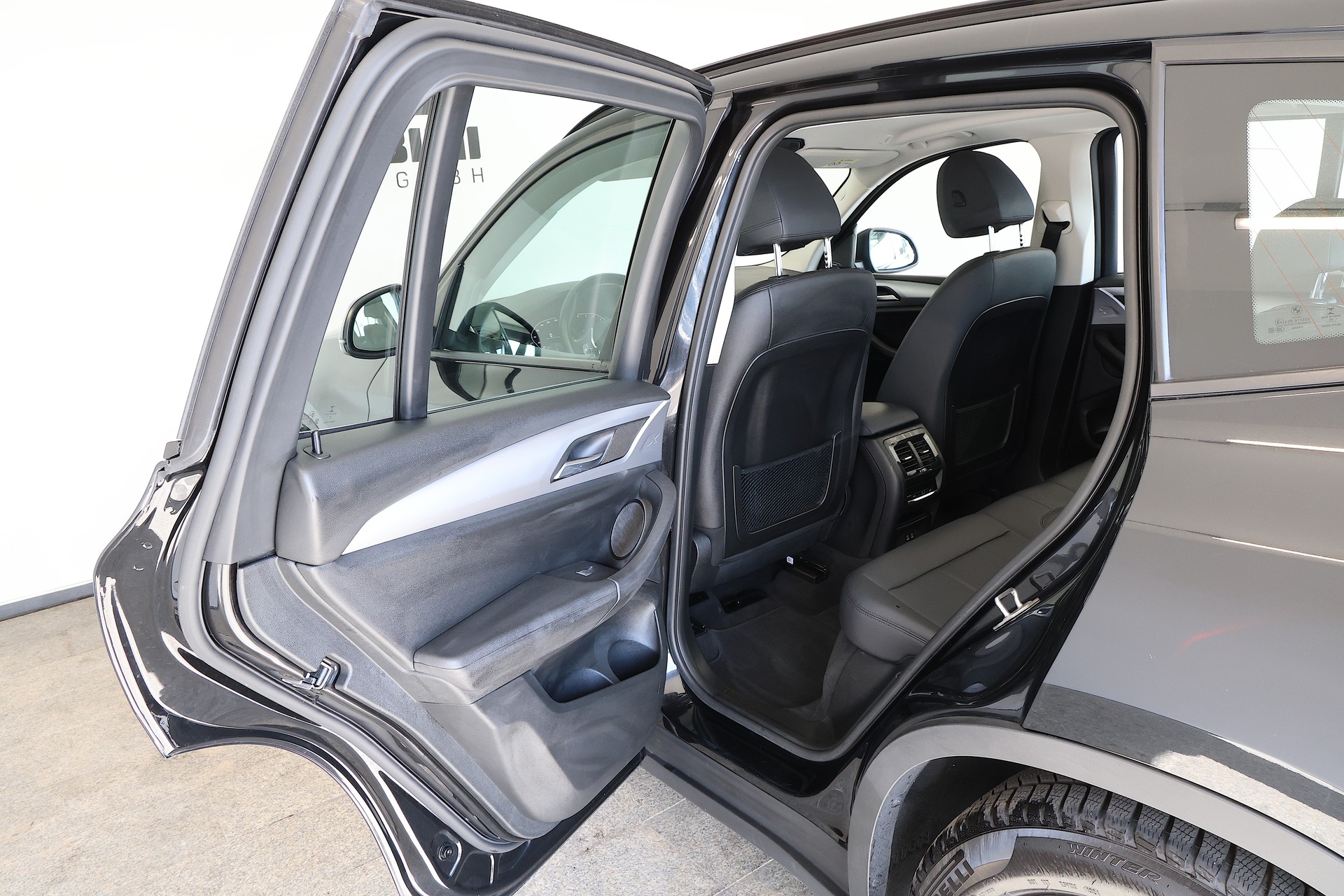 BMW X3 xDrive 48V 20d Steptronic-image-15