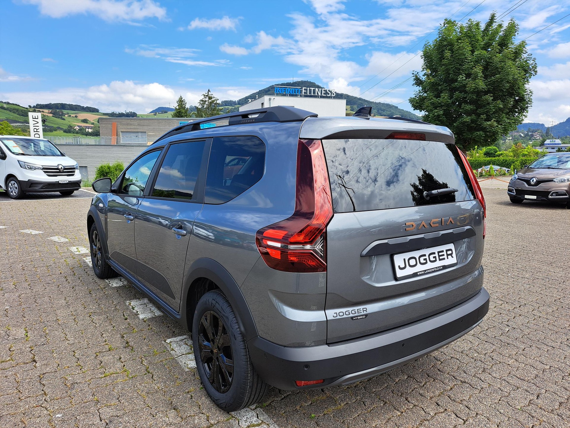 DACIA Jogger extreme+ hybrid 140 5-Plätzer-image-2