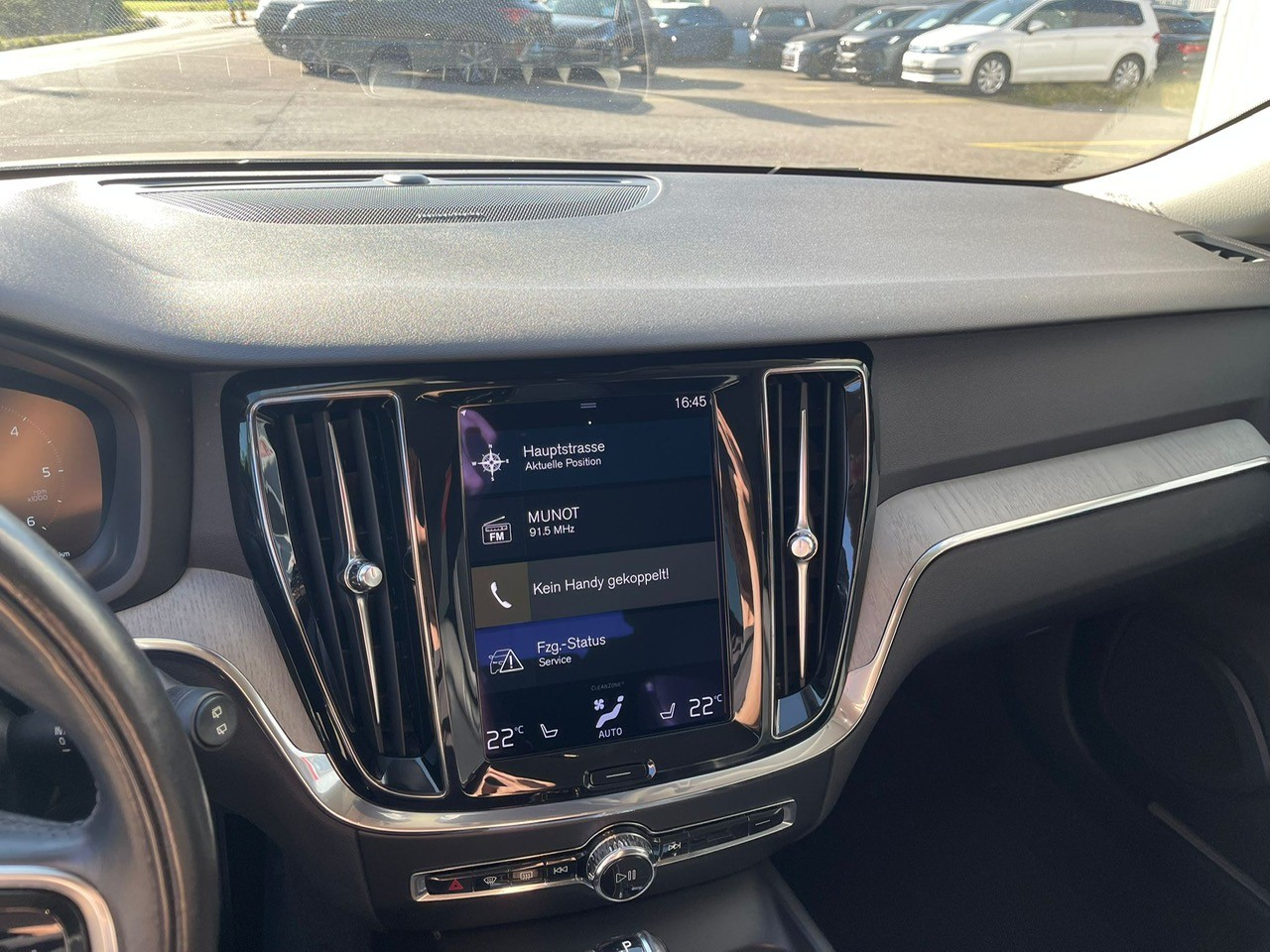 VOLVO V60 Cross Country D4 AWD Geartronic Mit A-Kupplung-image-12