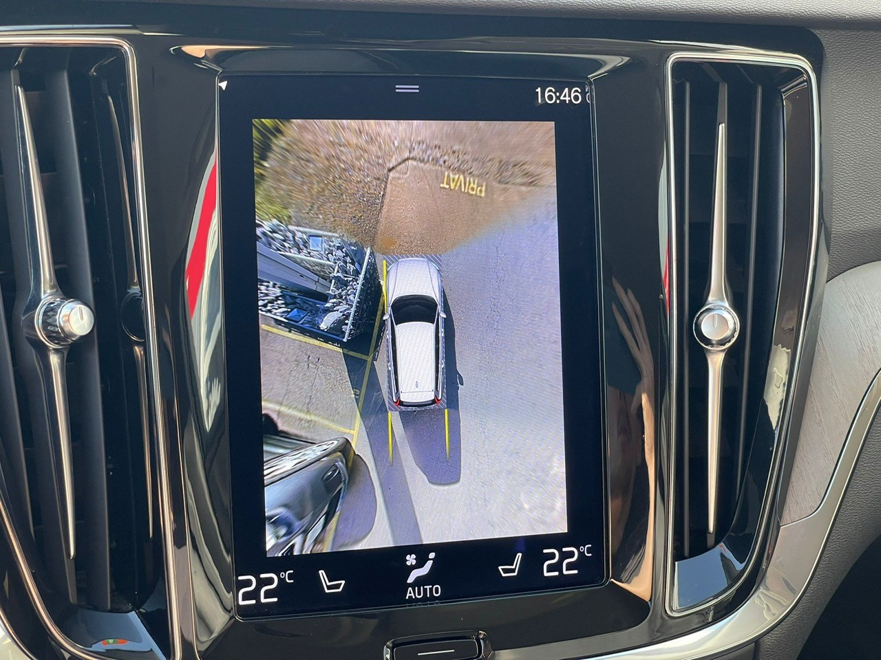 VOLVO V60 Cross Country D4 AWD Geartronic Mit A-Kupplung-image-6