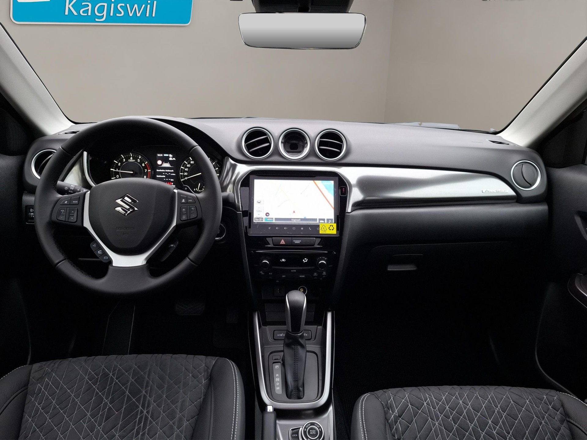 SUZUKI Vitara 1.4 T Compact Top Hybrid 4x4-image-8