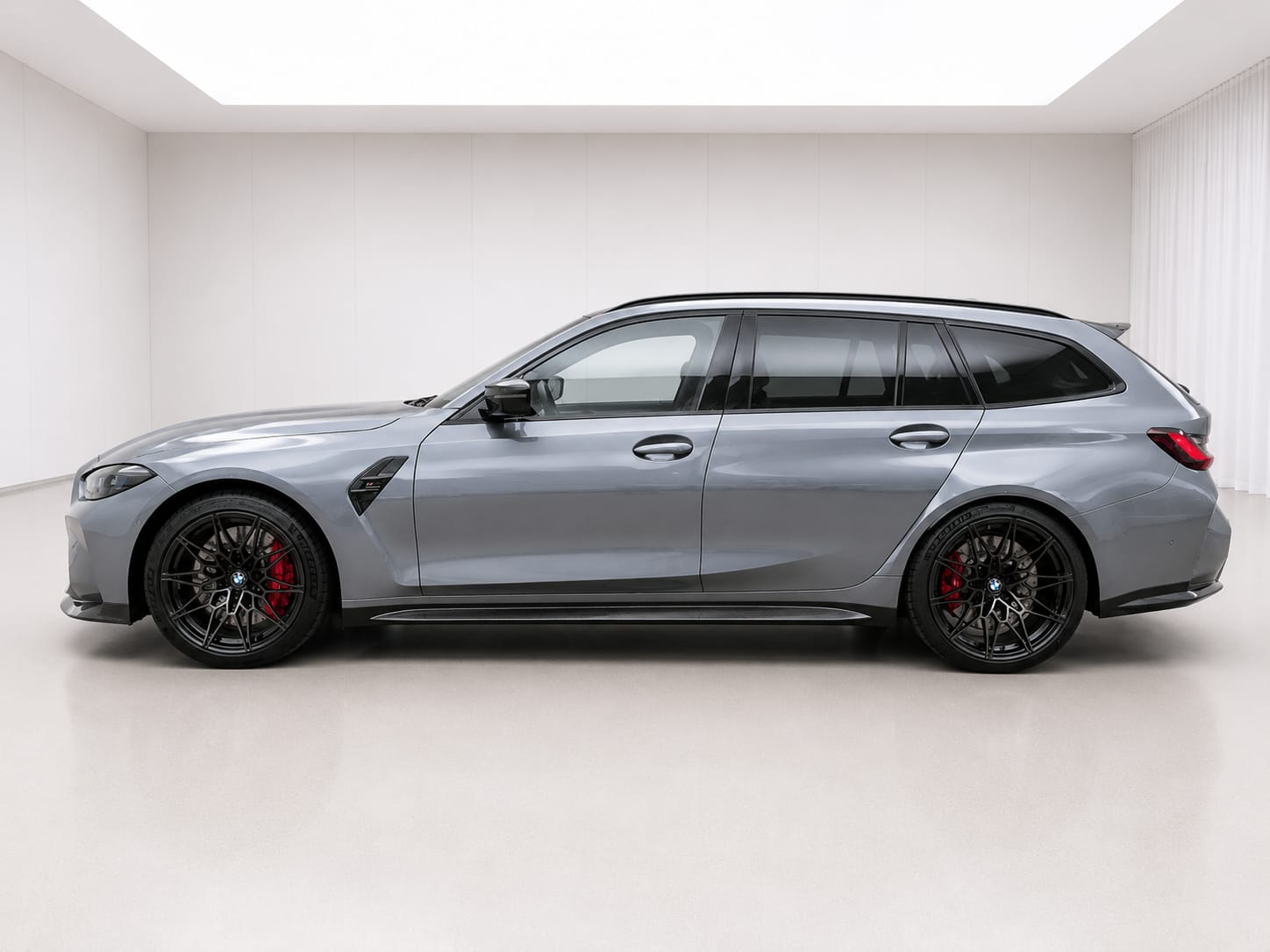 BMW M3 Touring xDrive Competition M-image-7