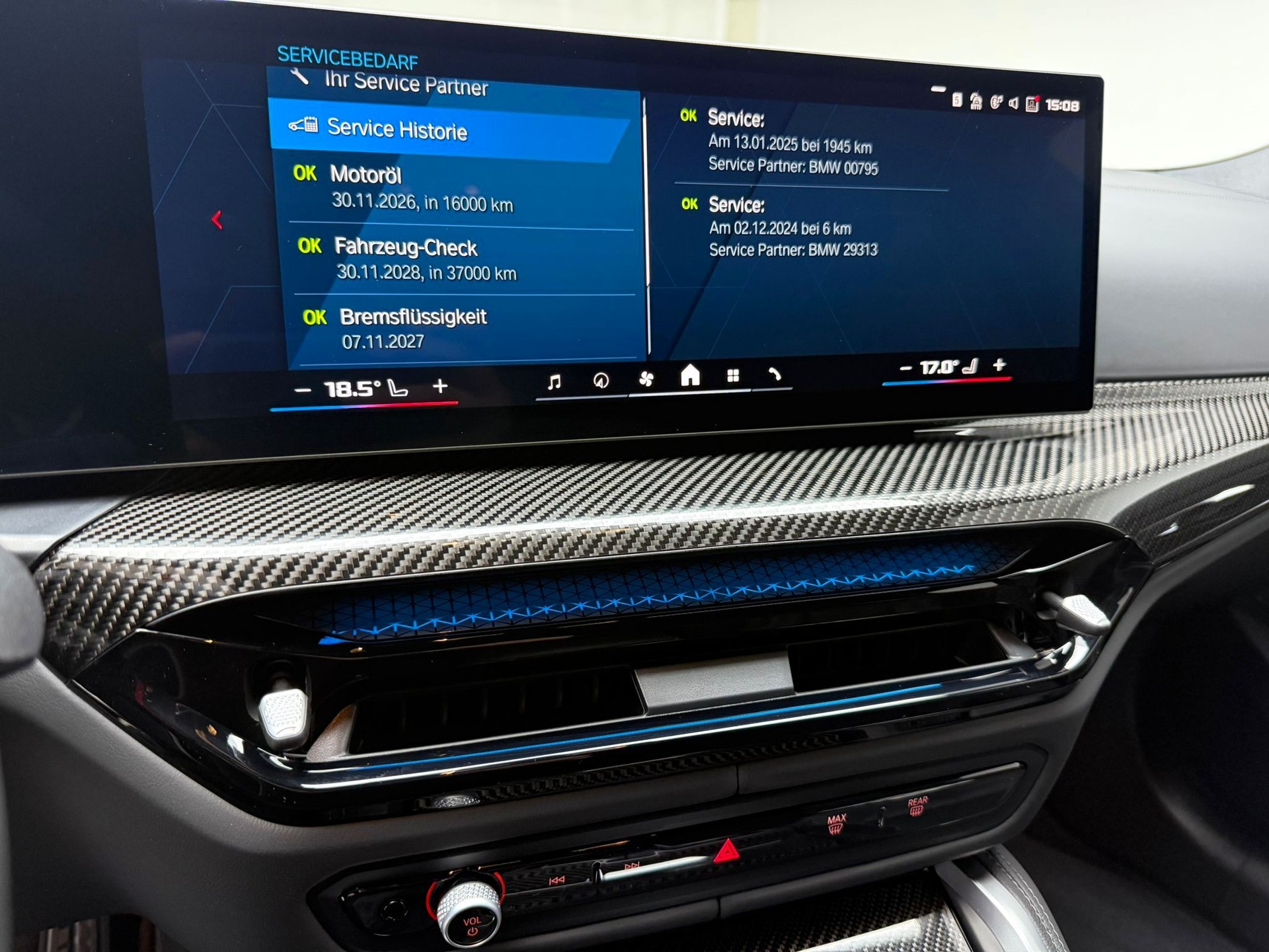 BMW M3 Touring xDrive Competition M-image-24