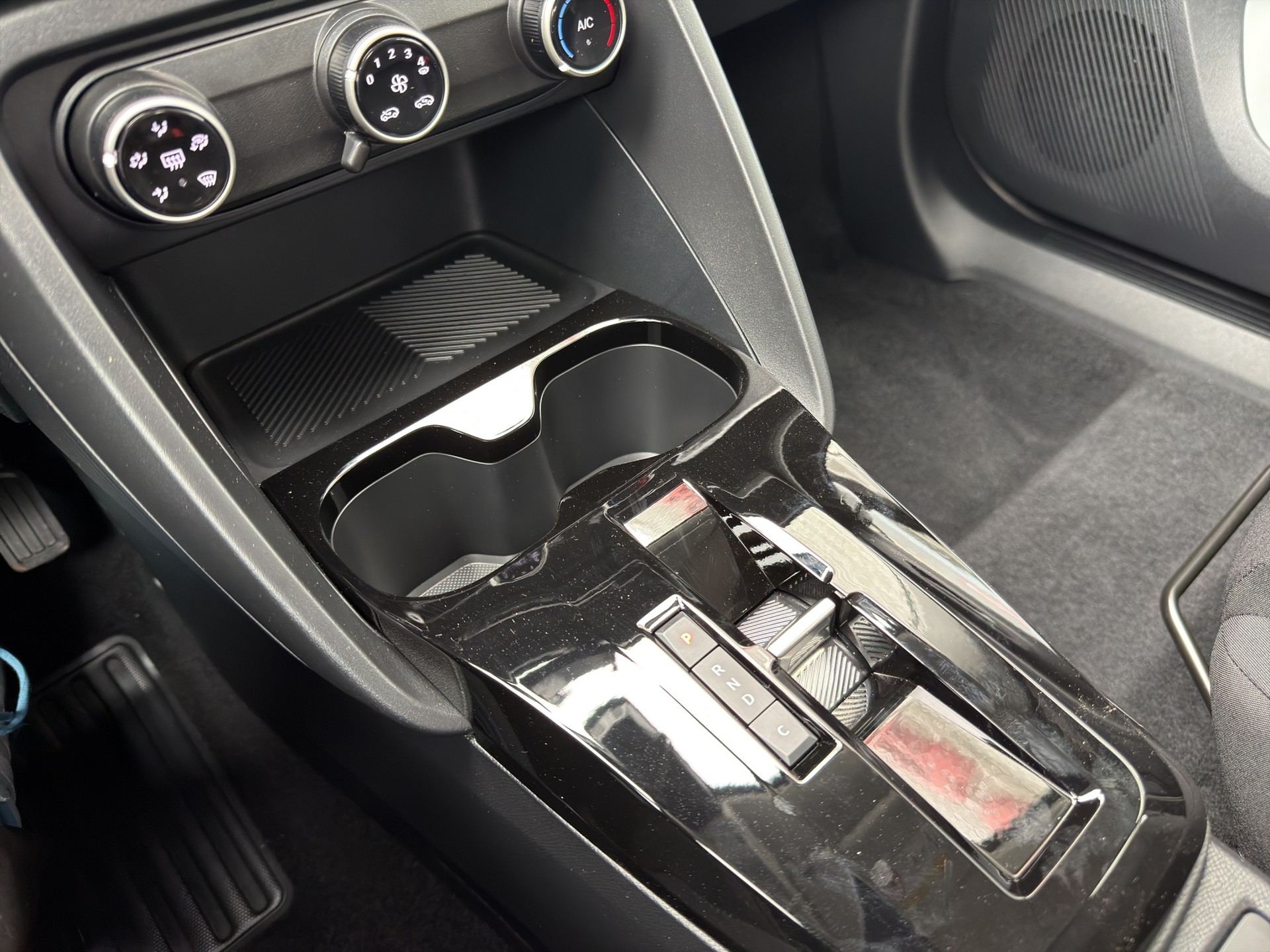 CITROEN C3 44 kWh You-image-10