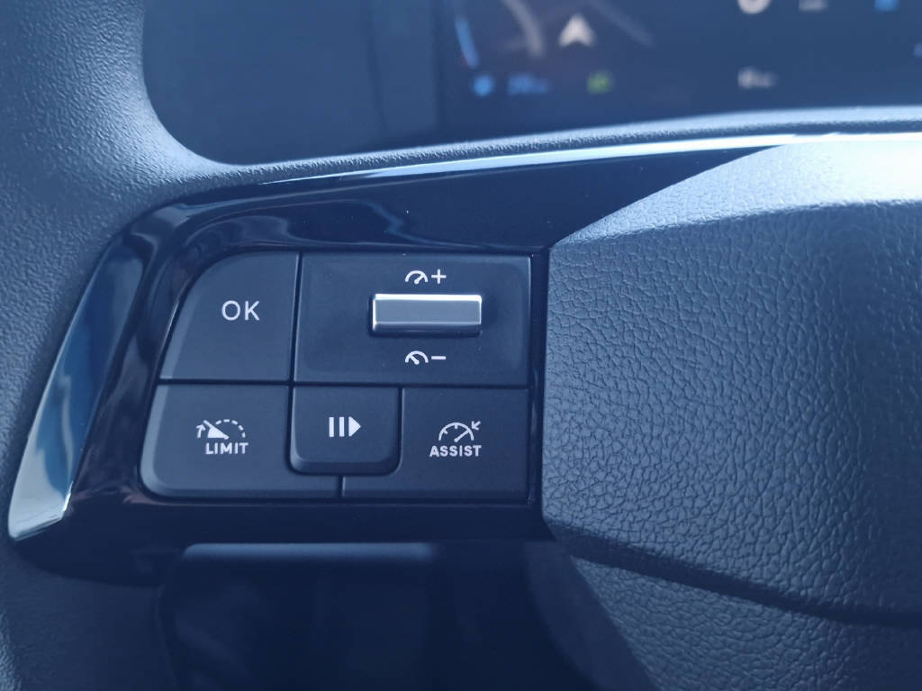 TOYOTA PROACE Van L1 2.0 D Advanced-image-7