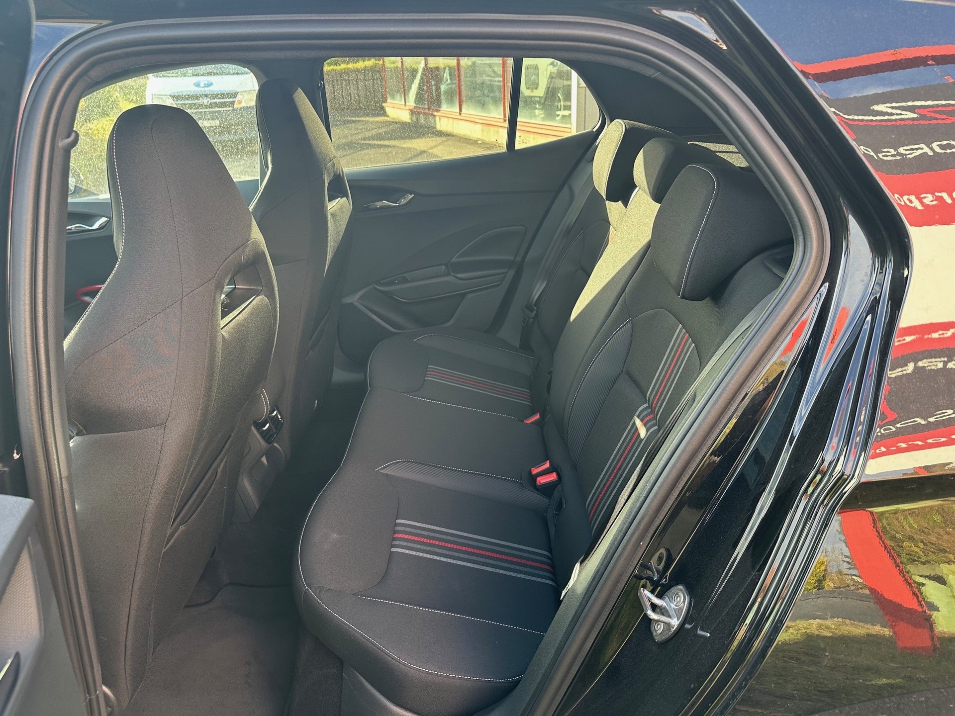 SKODA Fabia 1.0 TSI Monte Carlo DSG-image-8
