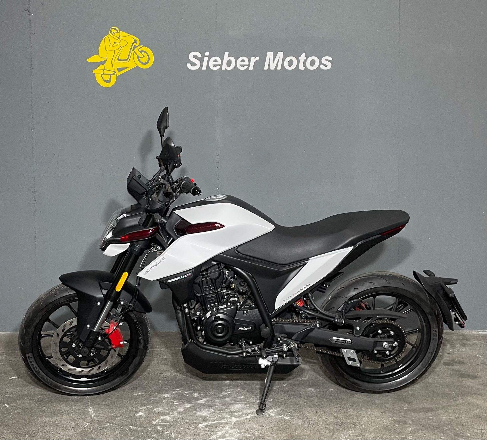 MALAGUTI Drakon 125 ABS-showroom-element-2