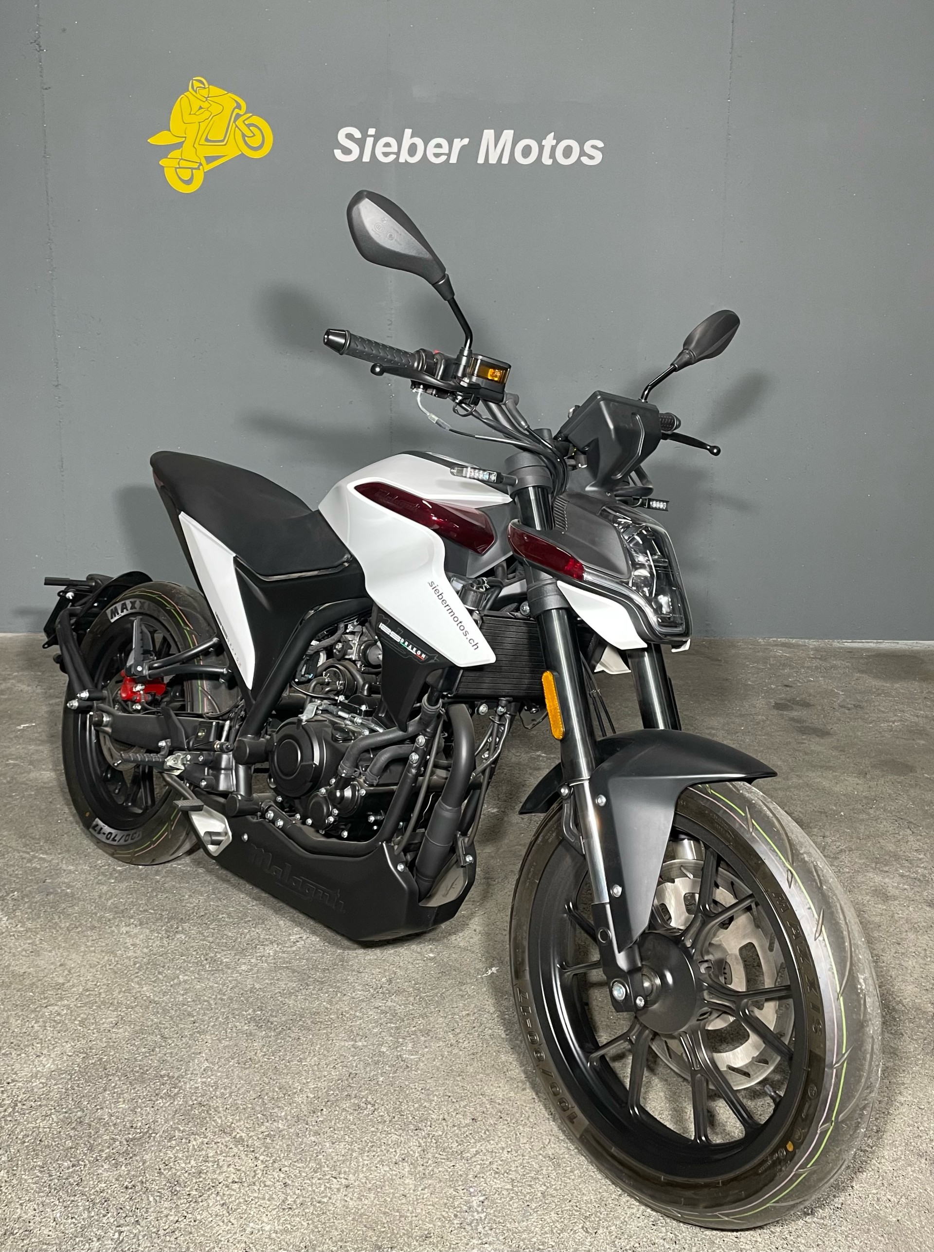 MALAGUTI Drakon 125 ABS-showroom-element-1