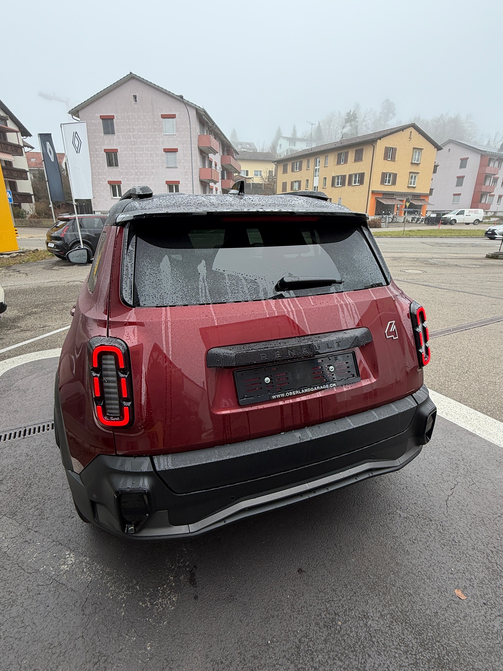 RENAULT R4 E-Tech Comfort Range 52 kWh Techno-showroom-element-3