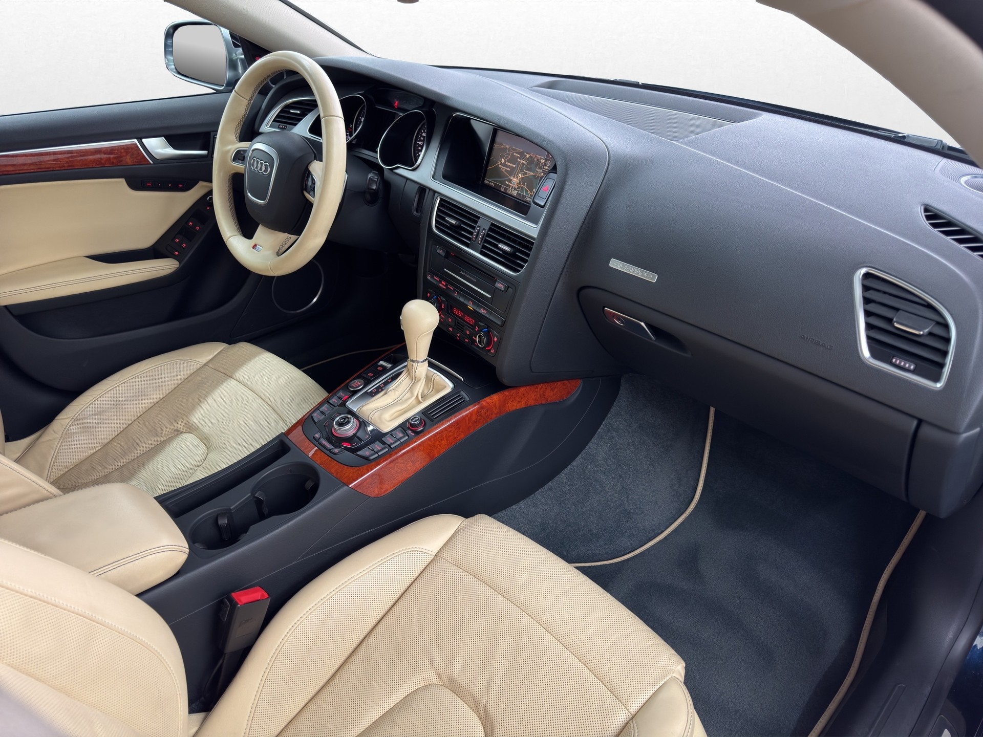AUDI S5 Sportback 3.0 TFSI quattro S-tronic "Audi exclusive"-image-23