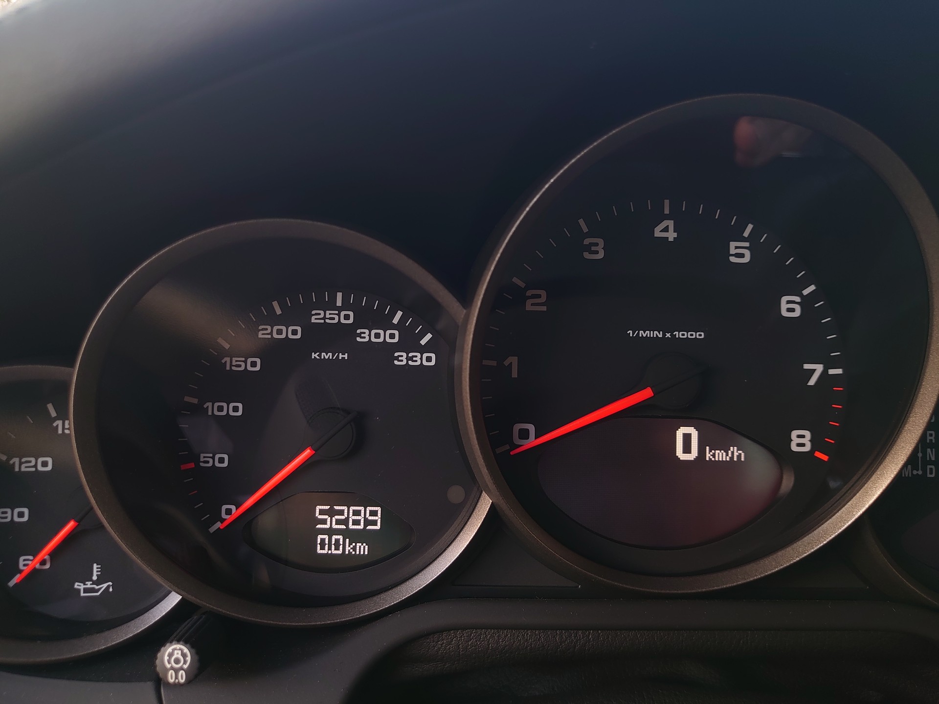 PORSCHE 911 Carrera S-image-9