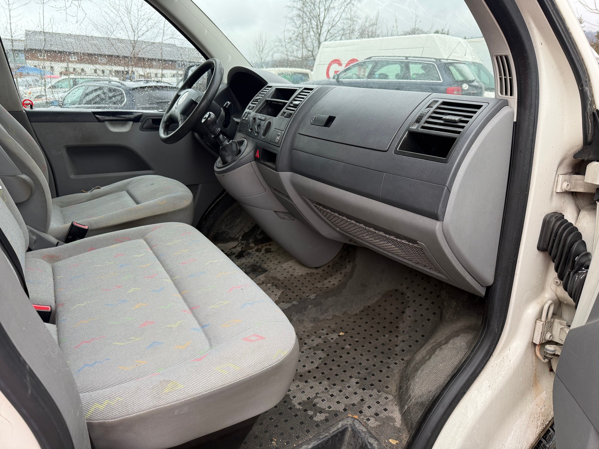 VW T5 1.9 TDI PD-image-8