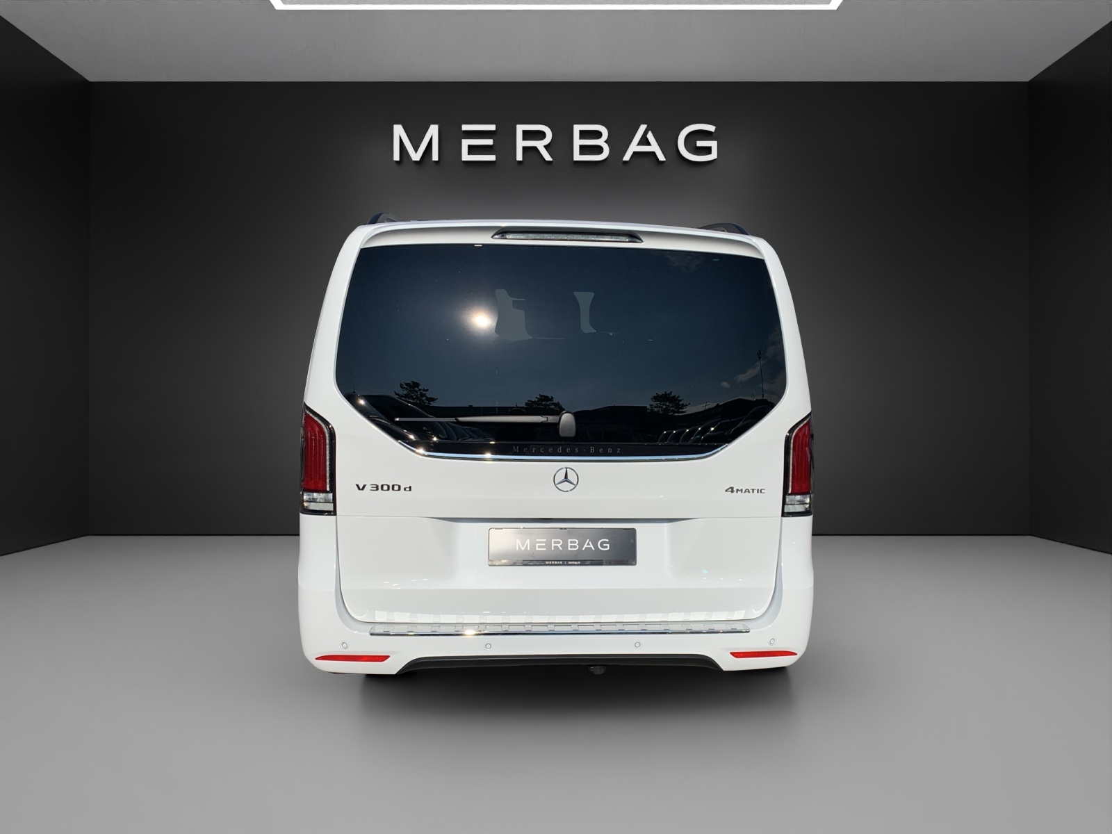 MERCEDES-BENZ V 300 d lang Avantgarde 4Matic 9G-Tronic-image-4