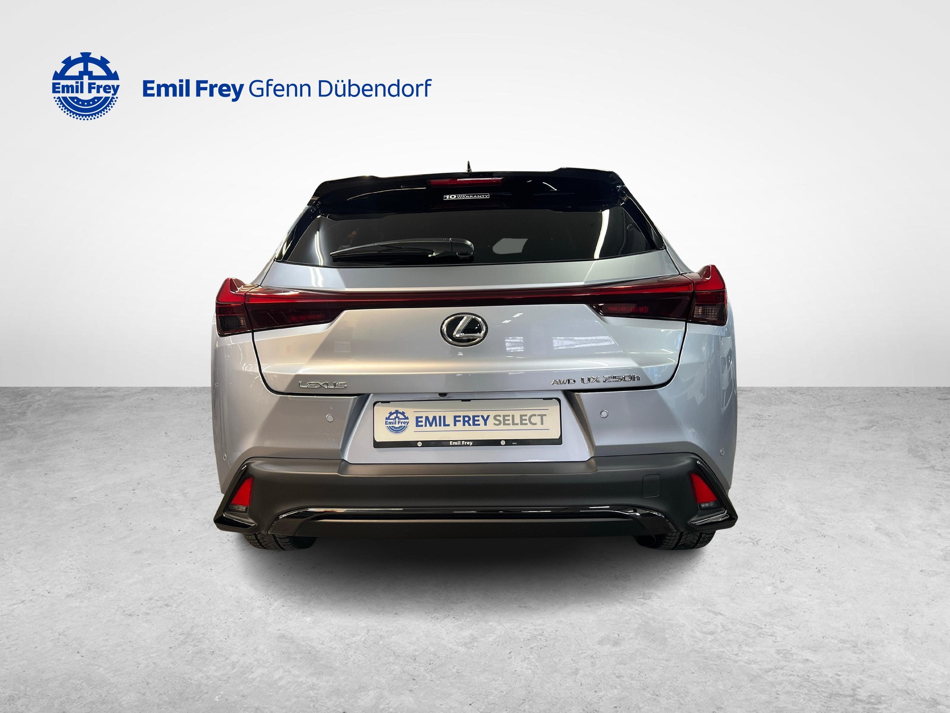 LEXUS UX 250h F-Line-image-3