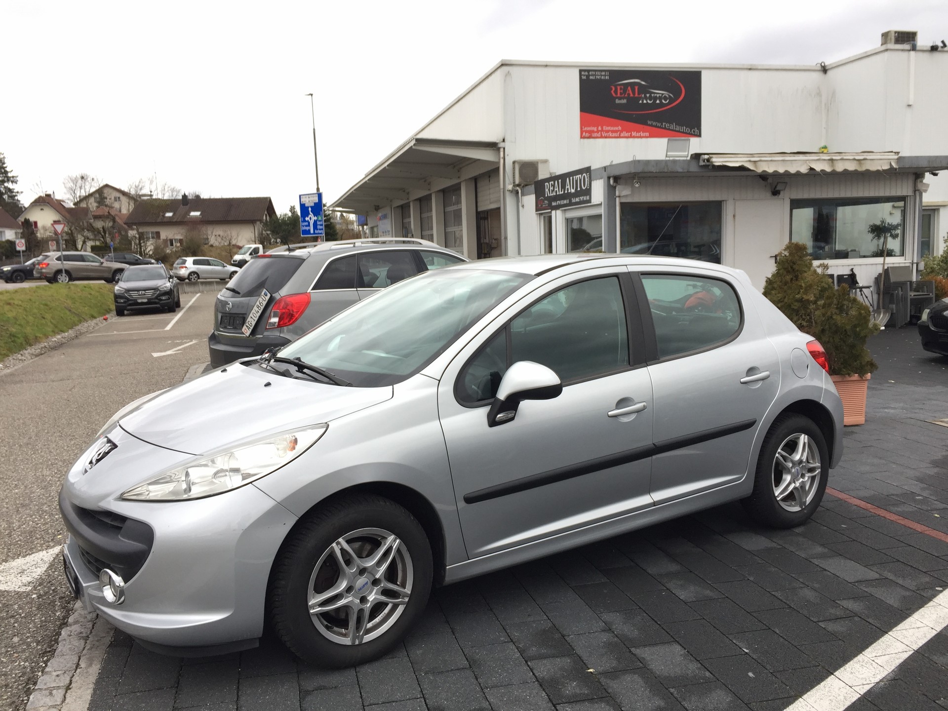 PEUGEOT 207 1.6 16V Sport Pack-image-14