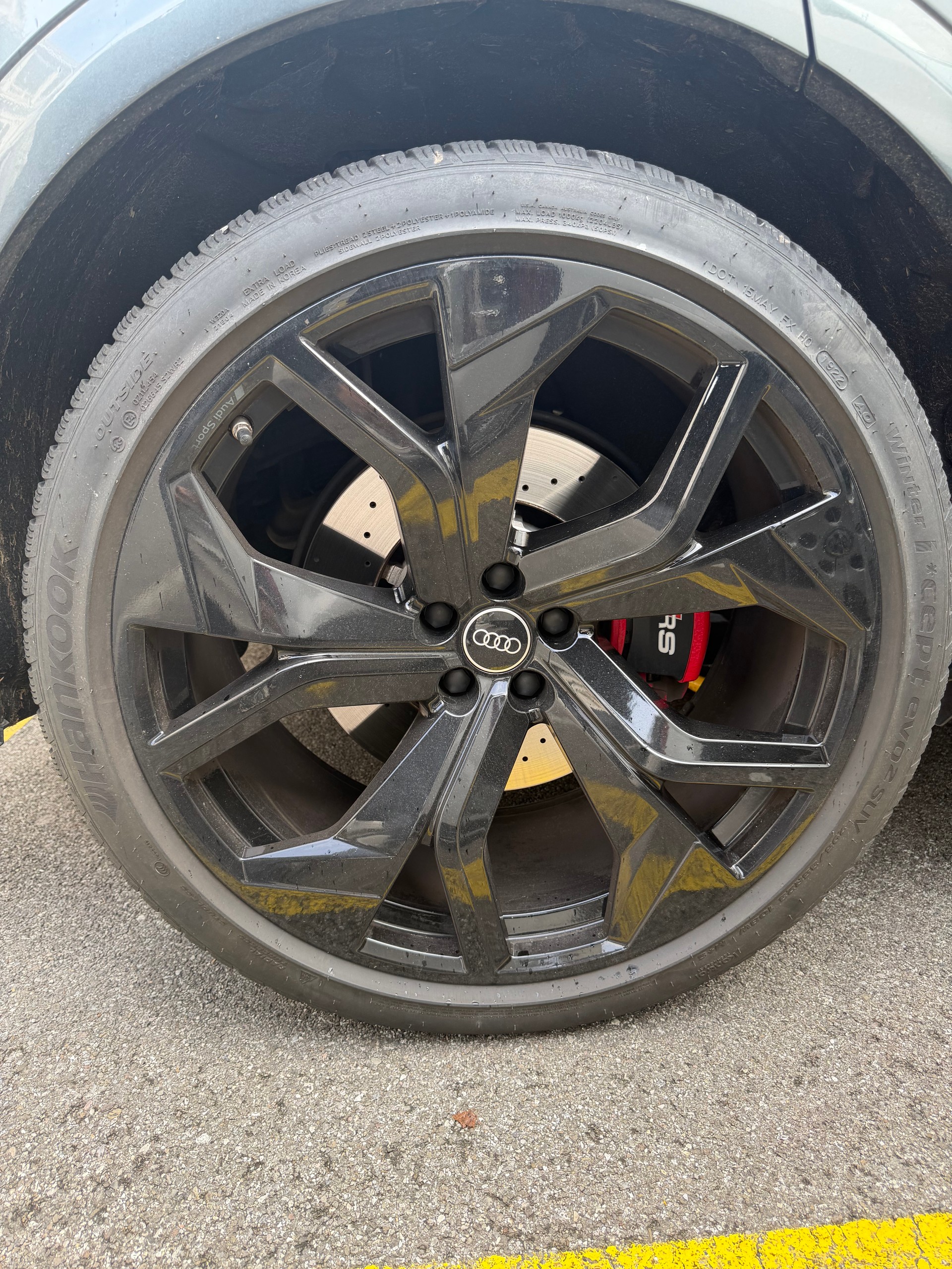 AUDI RSQ8 quattro tiptronic-image-6