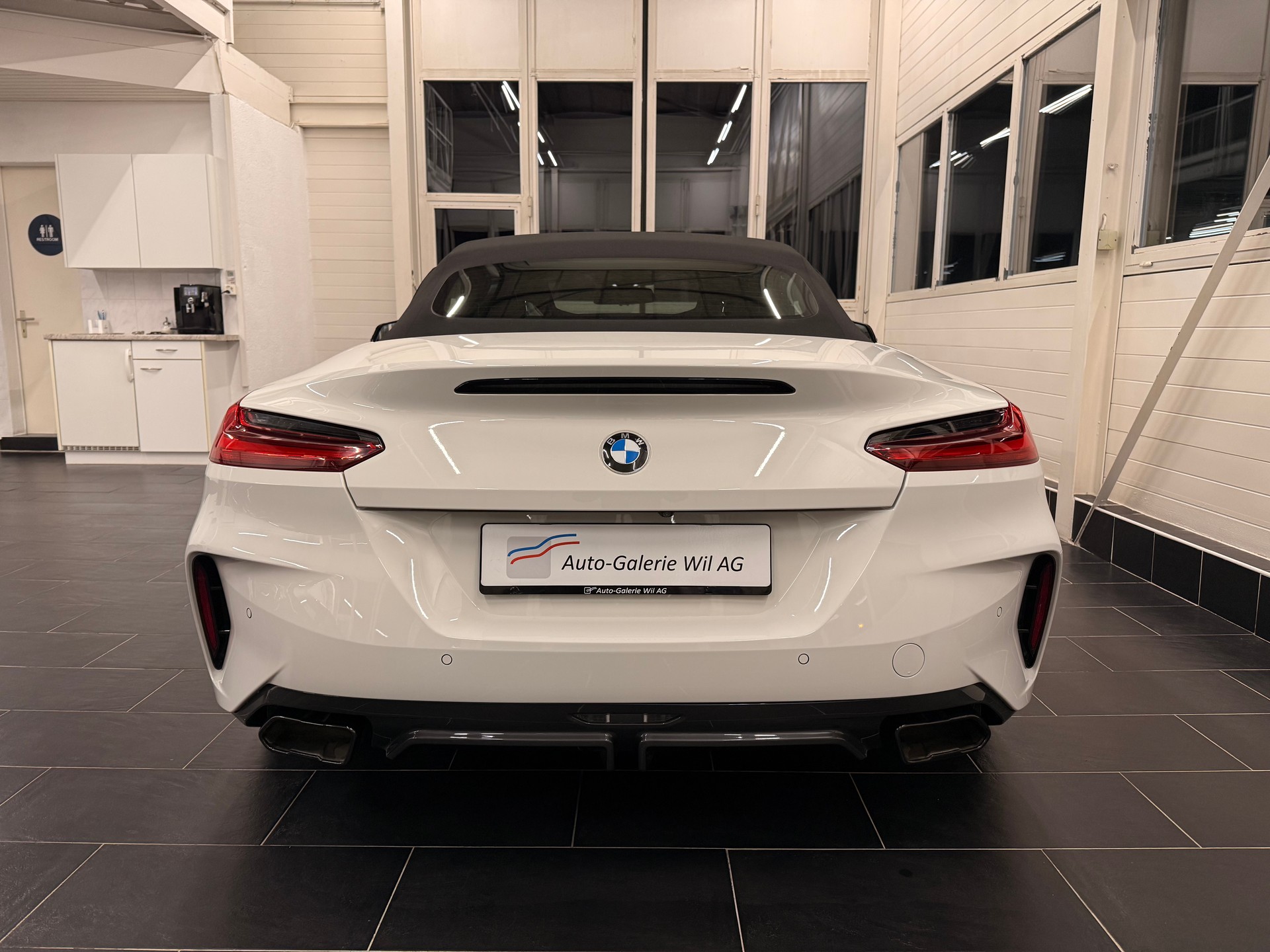 BMW Z4 M40i-image-9
