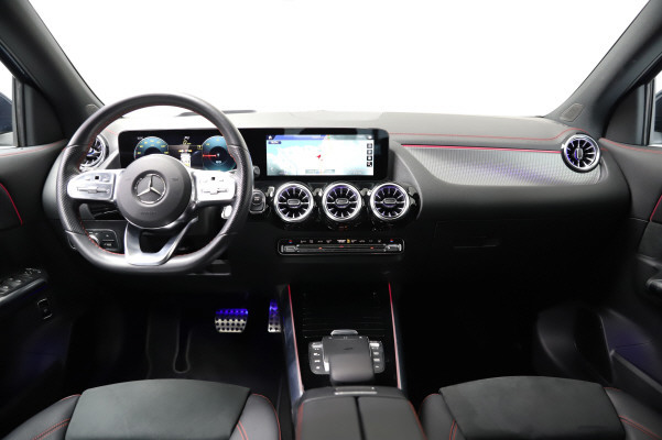 MERCEDES-BENZ EQA 250 AMG Line AMG Line-image-9