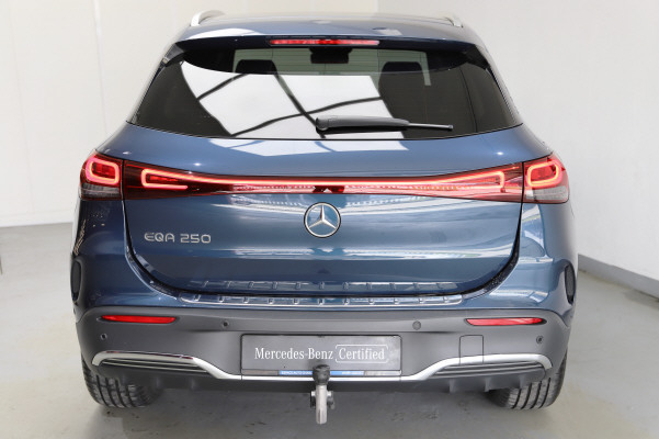 MERCEDES-BENZ EQA 250 AMG Line AMG Line-image-5