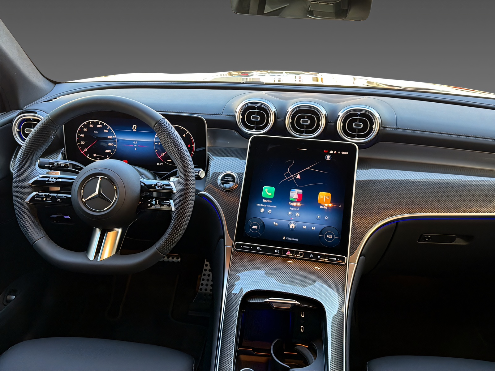 MERCEDES-BENZ GLC 220 d 4Matic-image-9