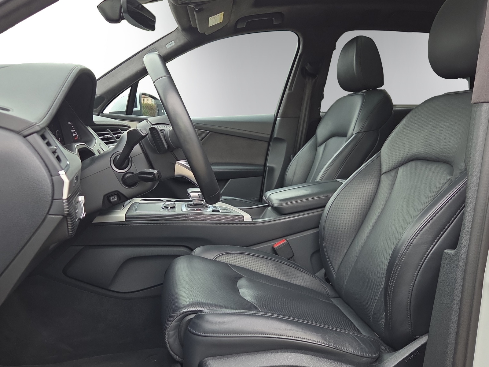 AUDI Q7 50 TDI quattro tiptronic-image-6