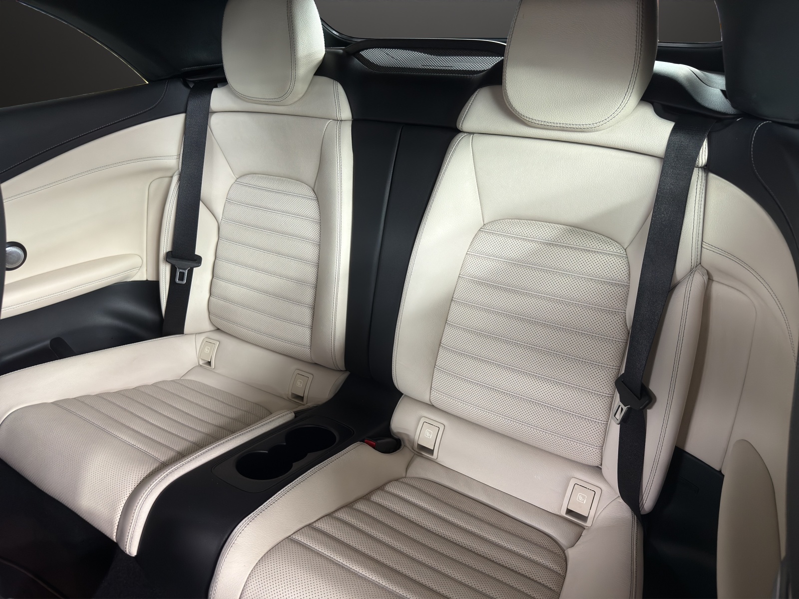 MERCEDES-BENZ C 43 AMG 4Matic-image-14