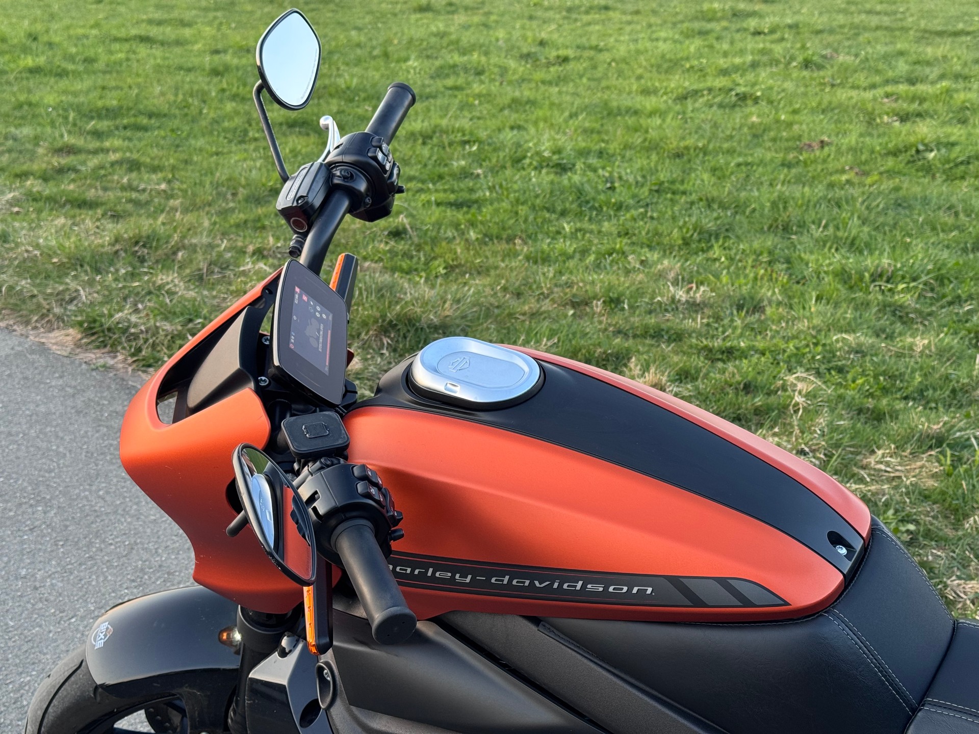 HARLEY-DAVIDSON Live Wire-image-5
