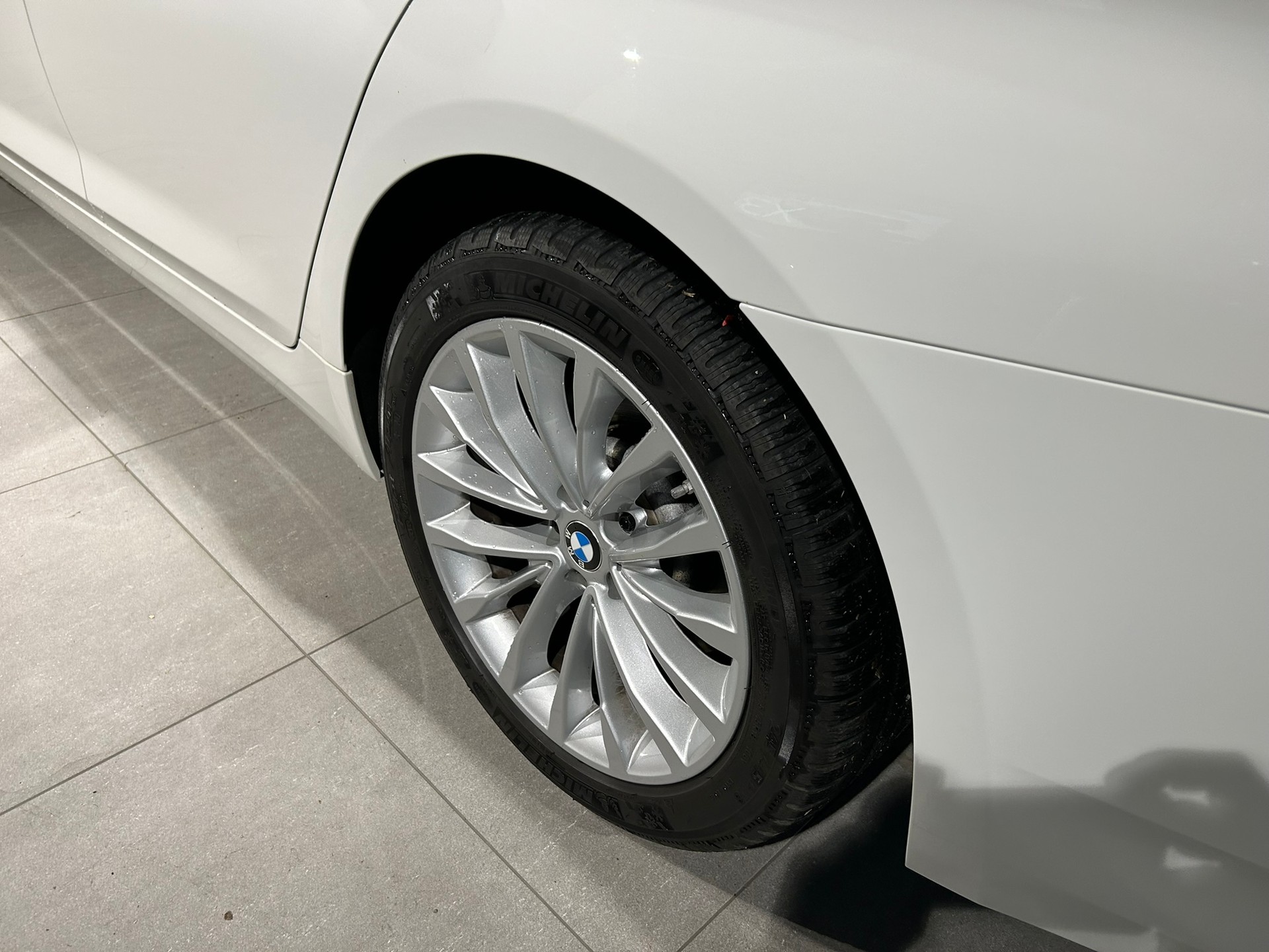 BMW 520d xDrive 48V Luxury Line Steptronic-image-19