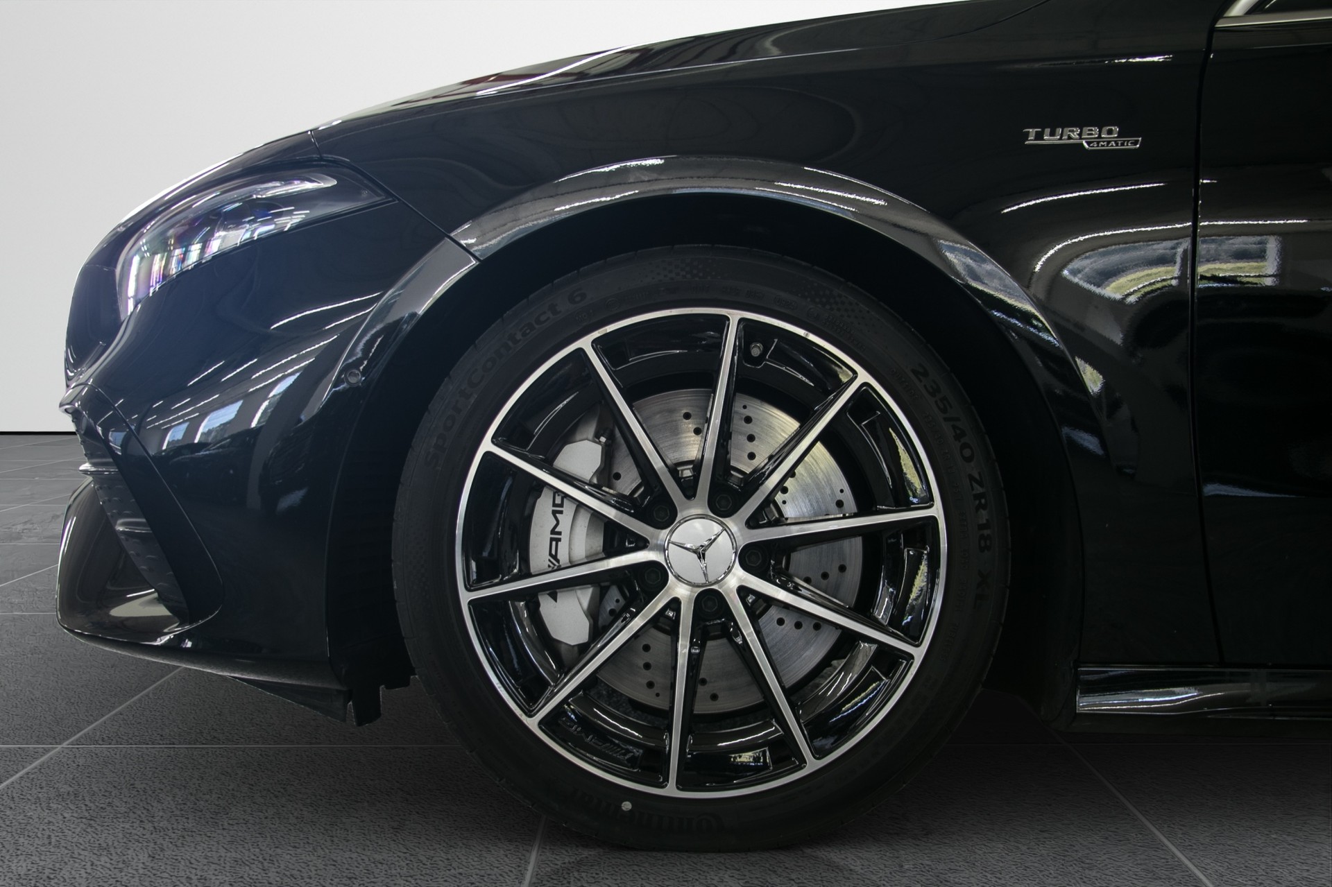 MERCEDES-BENZ AMG 35 4Matic 8G-DCT-image-15