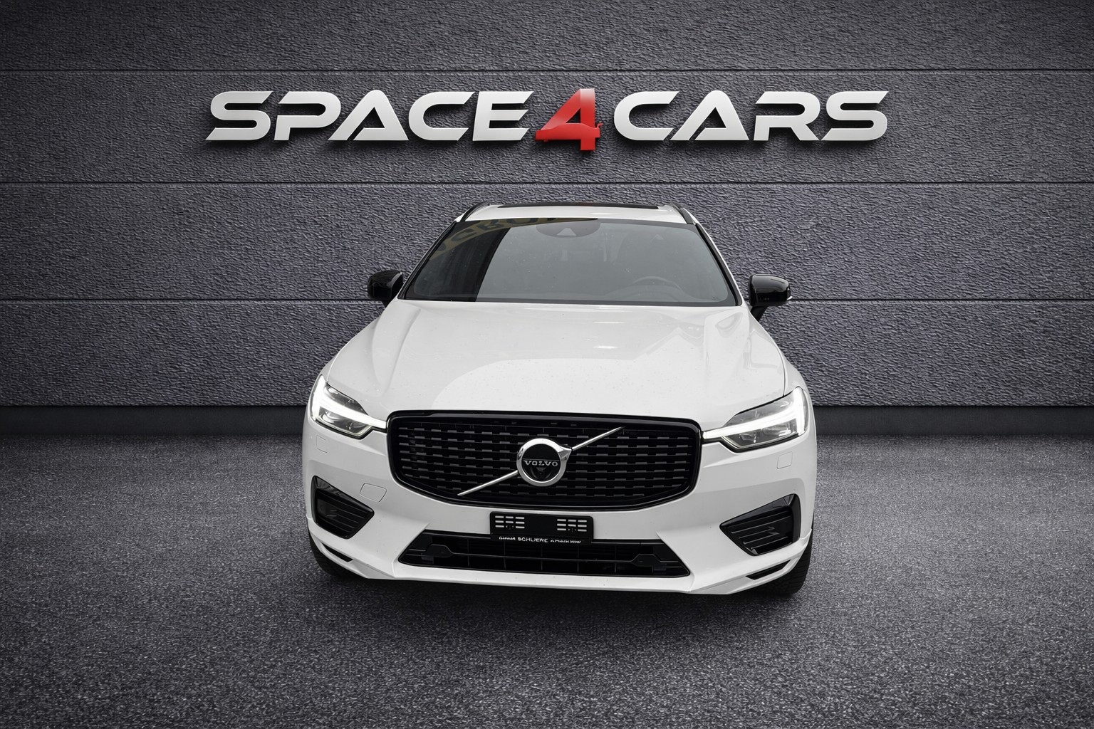 VOLVO XC60 T6 eAWD R-Design Geartronic-image-4