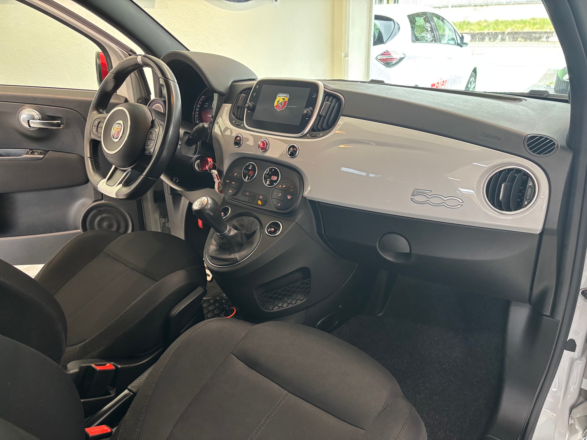 FIAT 595 1.4 16V Turbo Abarth-image-5