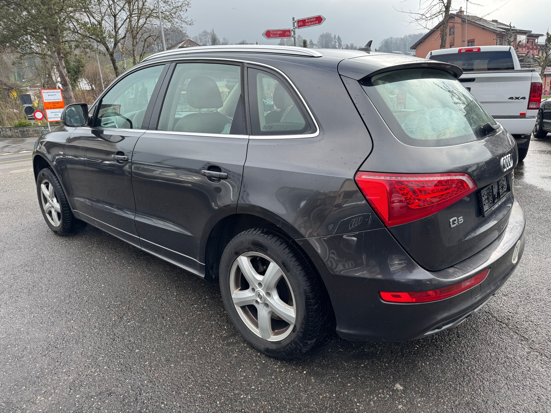 AUDI Q5 3.0 TDI quattro S-tronic-image-3