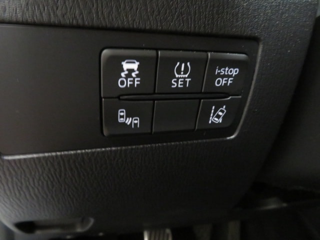 MAZDA 2 1.5i 16V Skyactiv-G Revolution-image-10