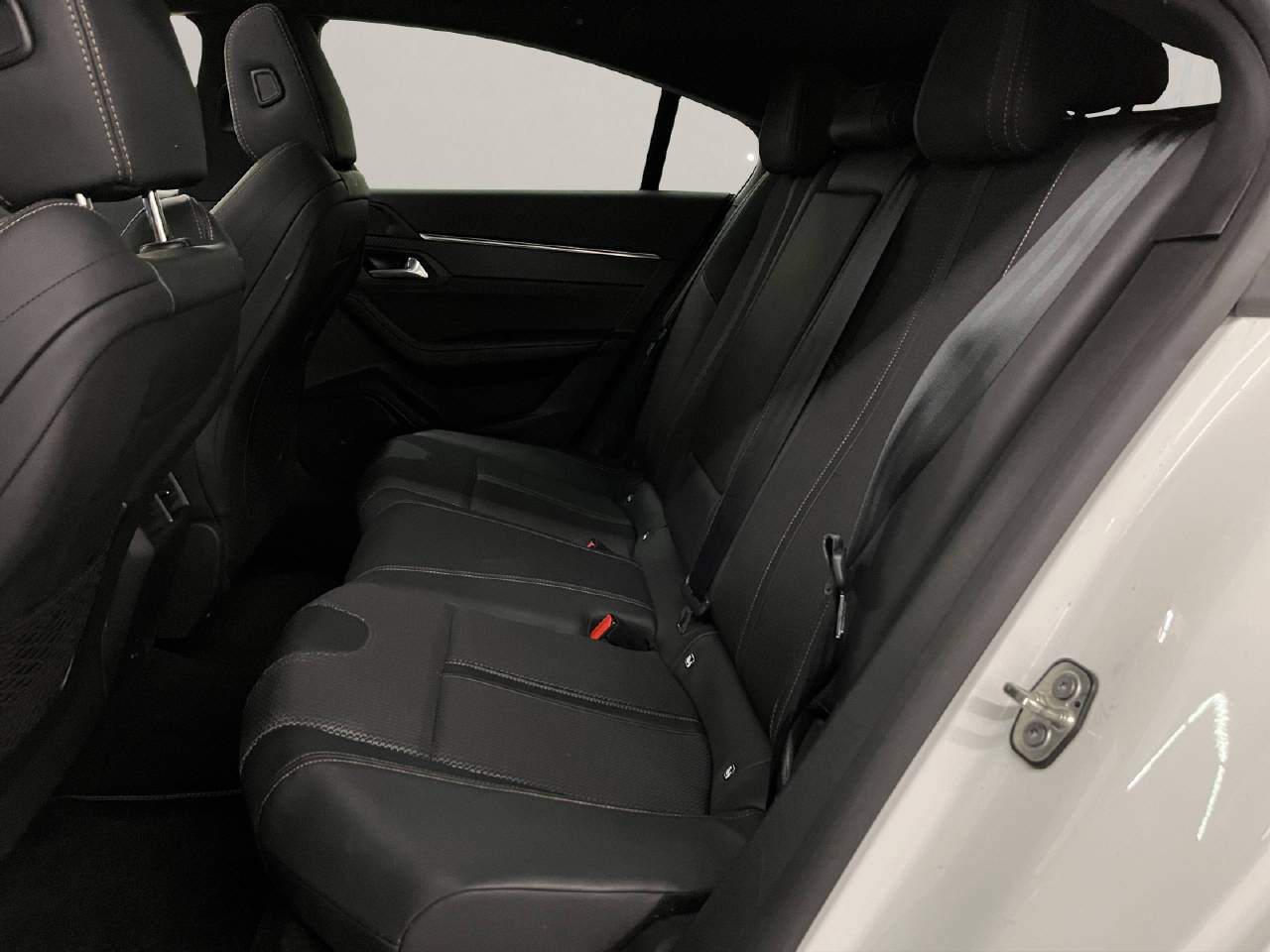 PEUGEOT 508 1.5 BlueHDi GT Line-image-10