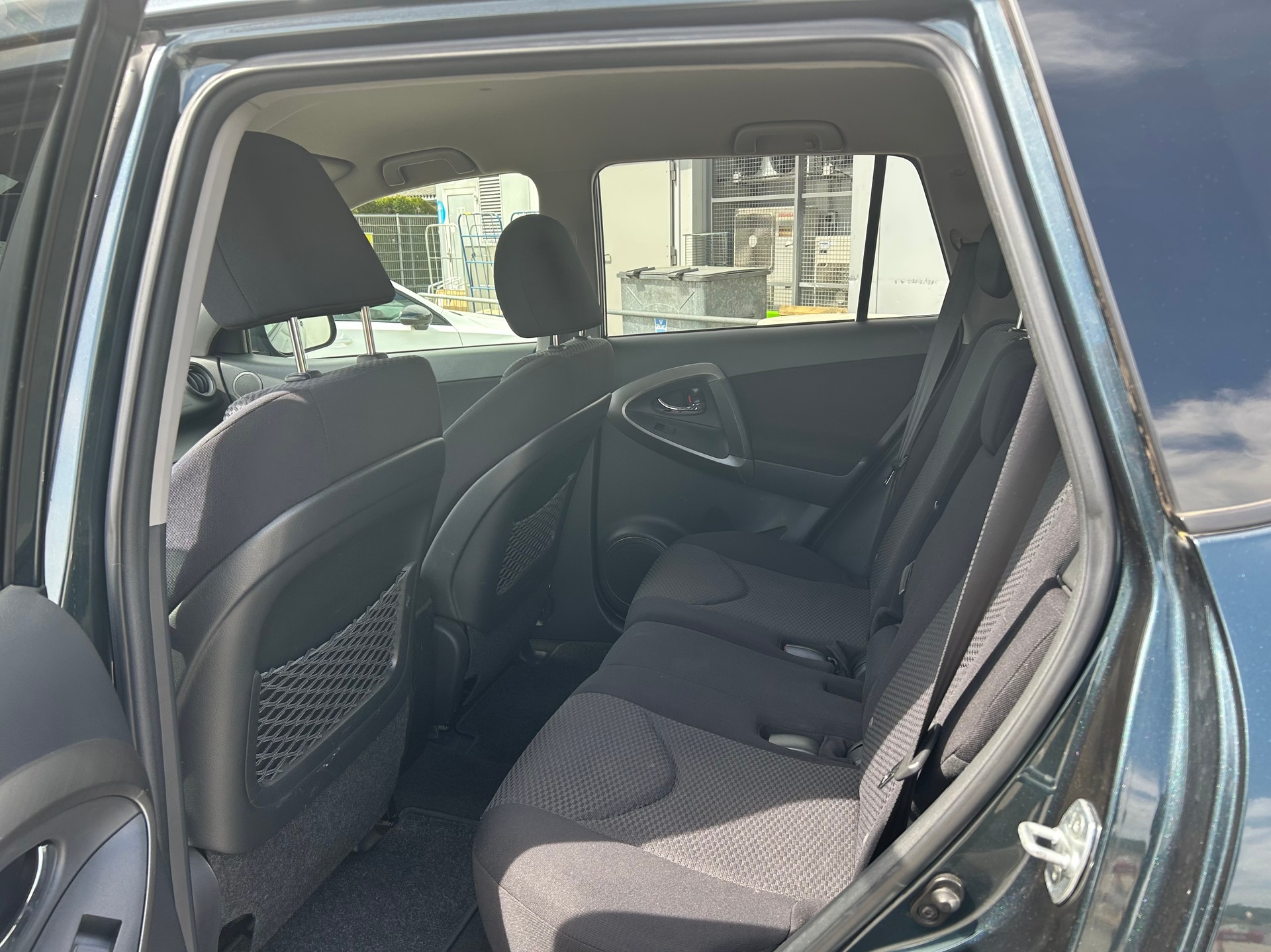 TOYOTA RAV-4 2.0 16V Linea Luna Multidrive-image-9