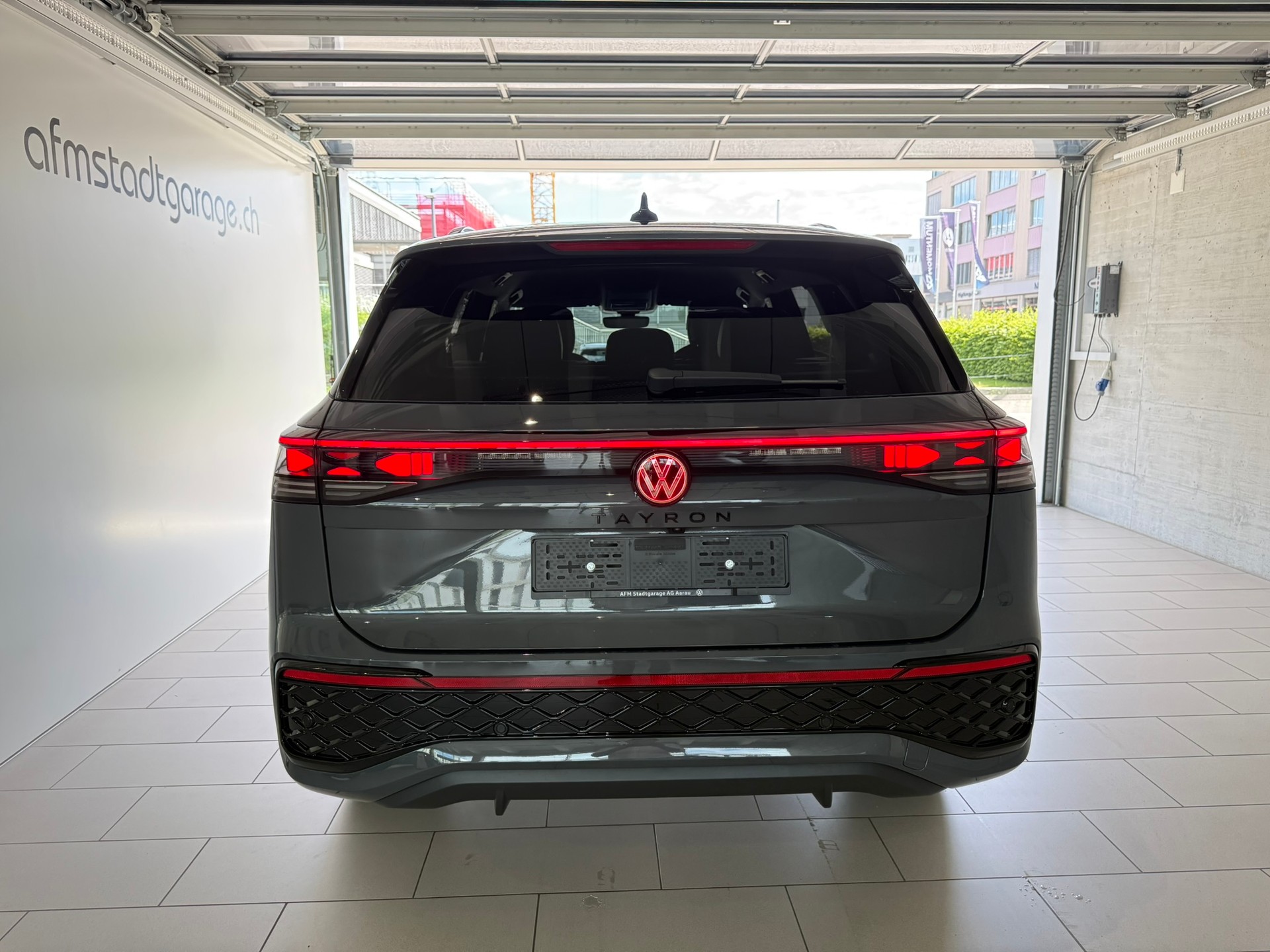 VW Tayron 1.5 TSI evo2 eHybrid R-Line DSG-image-4