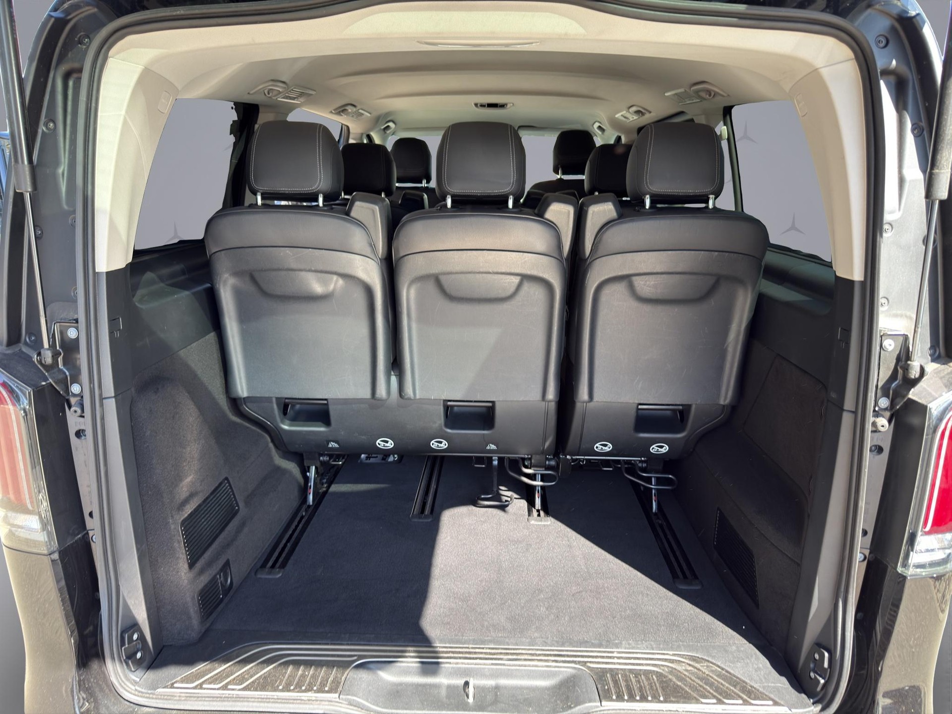 MERCEDES-BENZ V 250 d Avantgarde lang 4M - Facelift-image-13