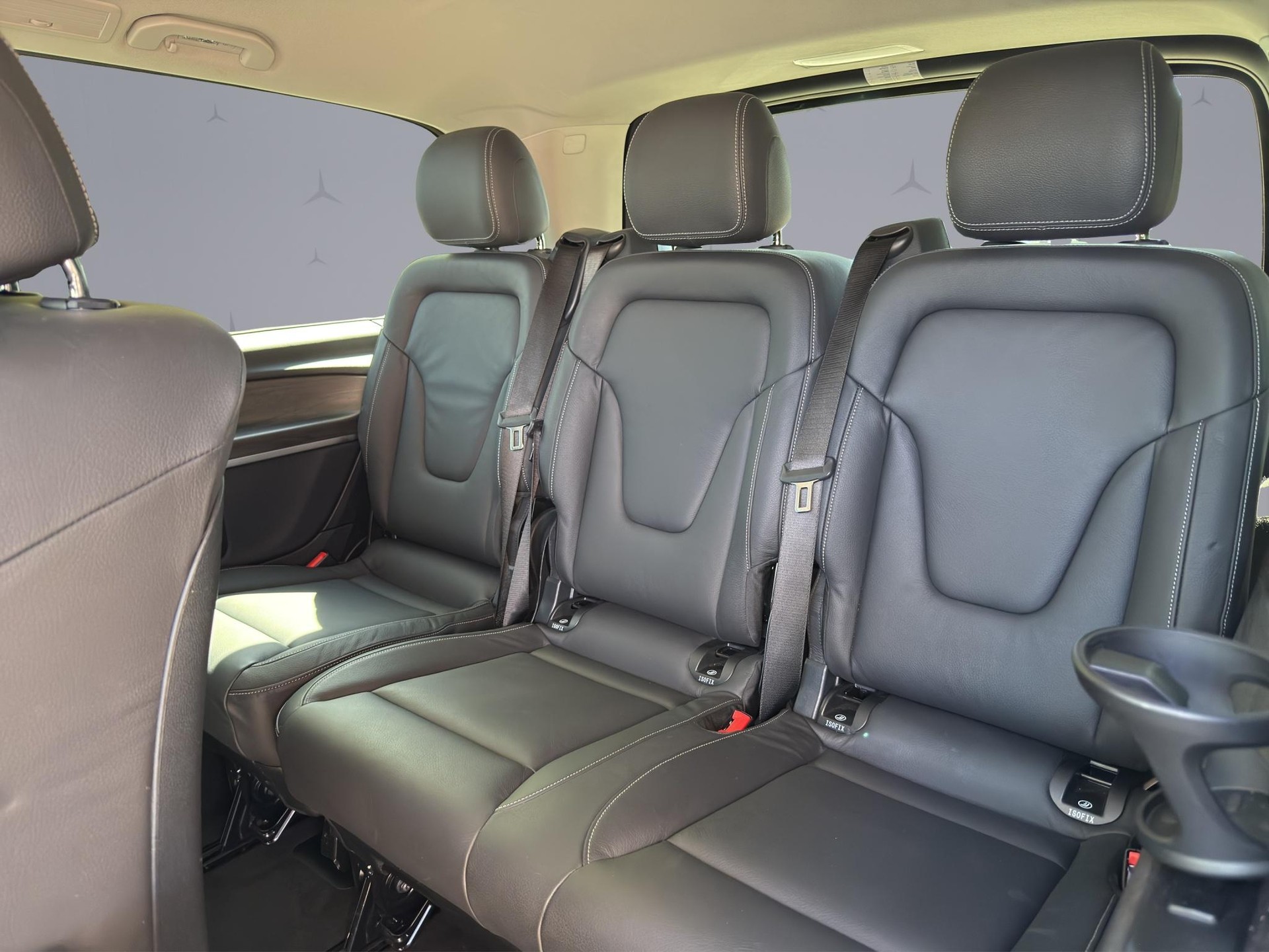 MERCEDES-BENZ V 250 d Avantgarde lang 4M - Facelift-image-12