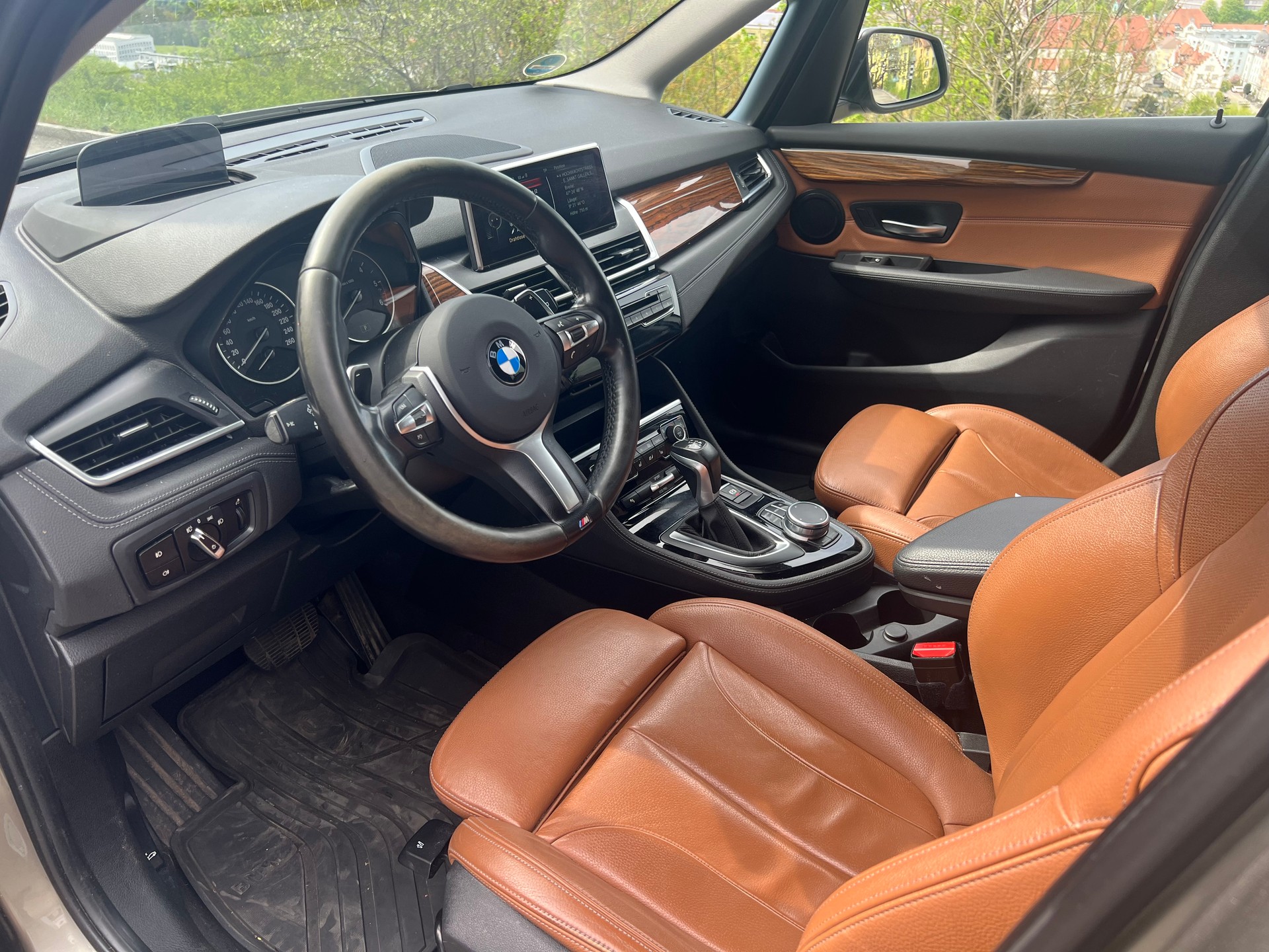 BMW 220d xDrive Gran Tourer Luxury Line Steptronic 7-Plätzer