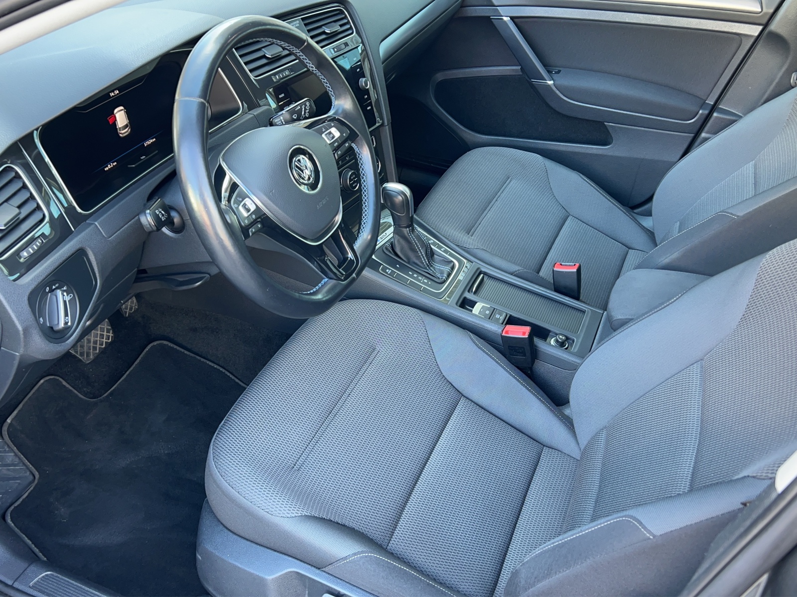VW e-Golf-image-6