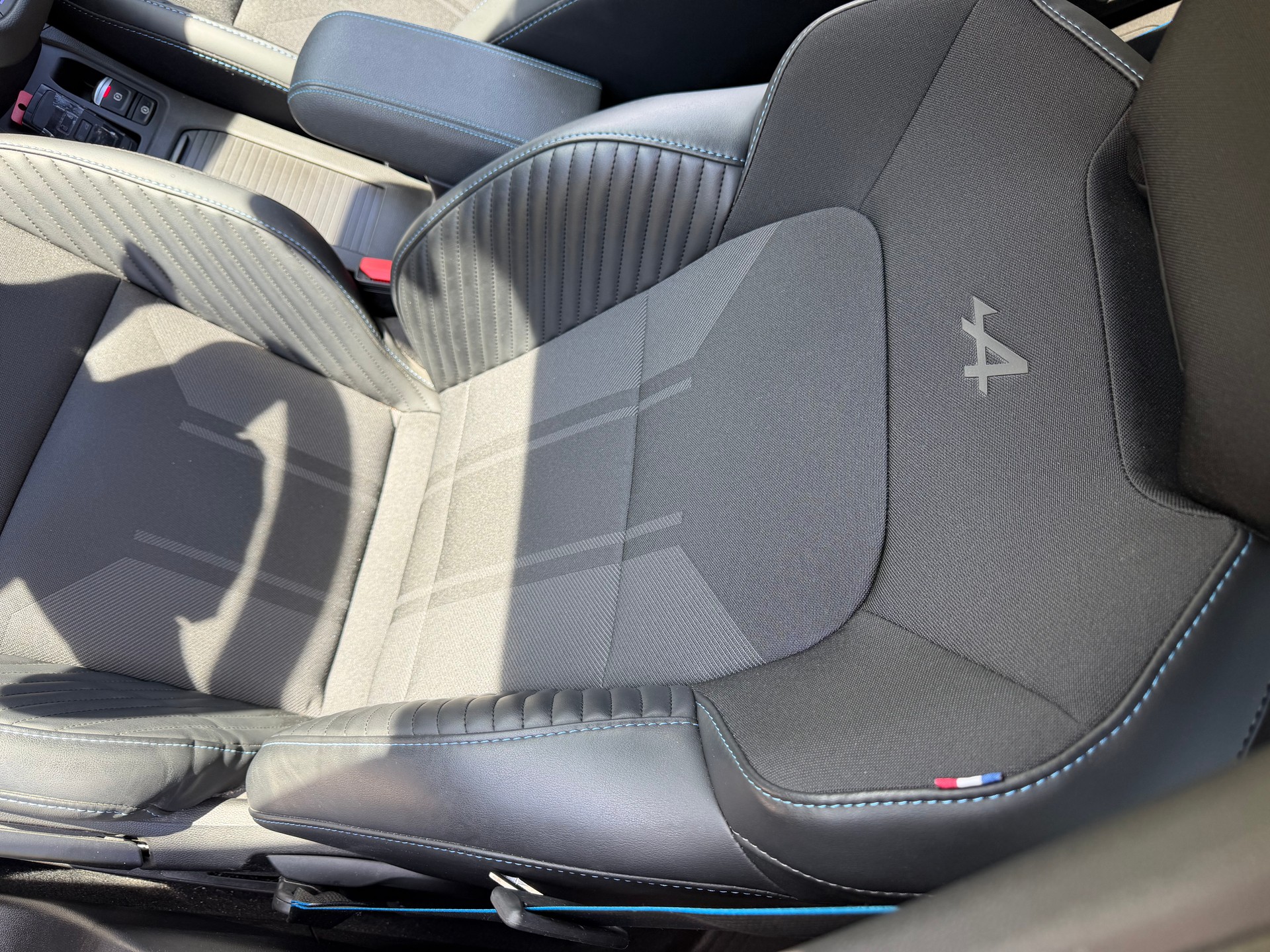 RENAULT "CLIO ALPINE" 1.6 E-TECH ESPRIT ALPINE. CH WAGEN. TOP ZUSTAND !! VOLL OPTIONEN !! MIT VOLLGARANTIE.-image-50
