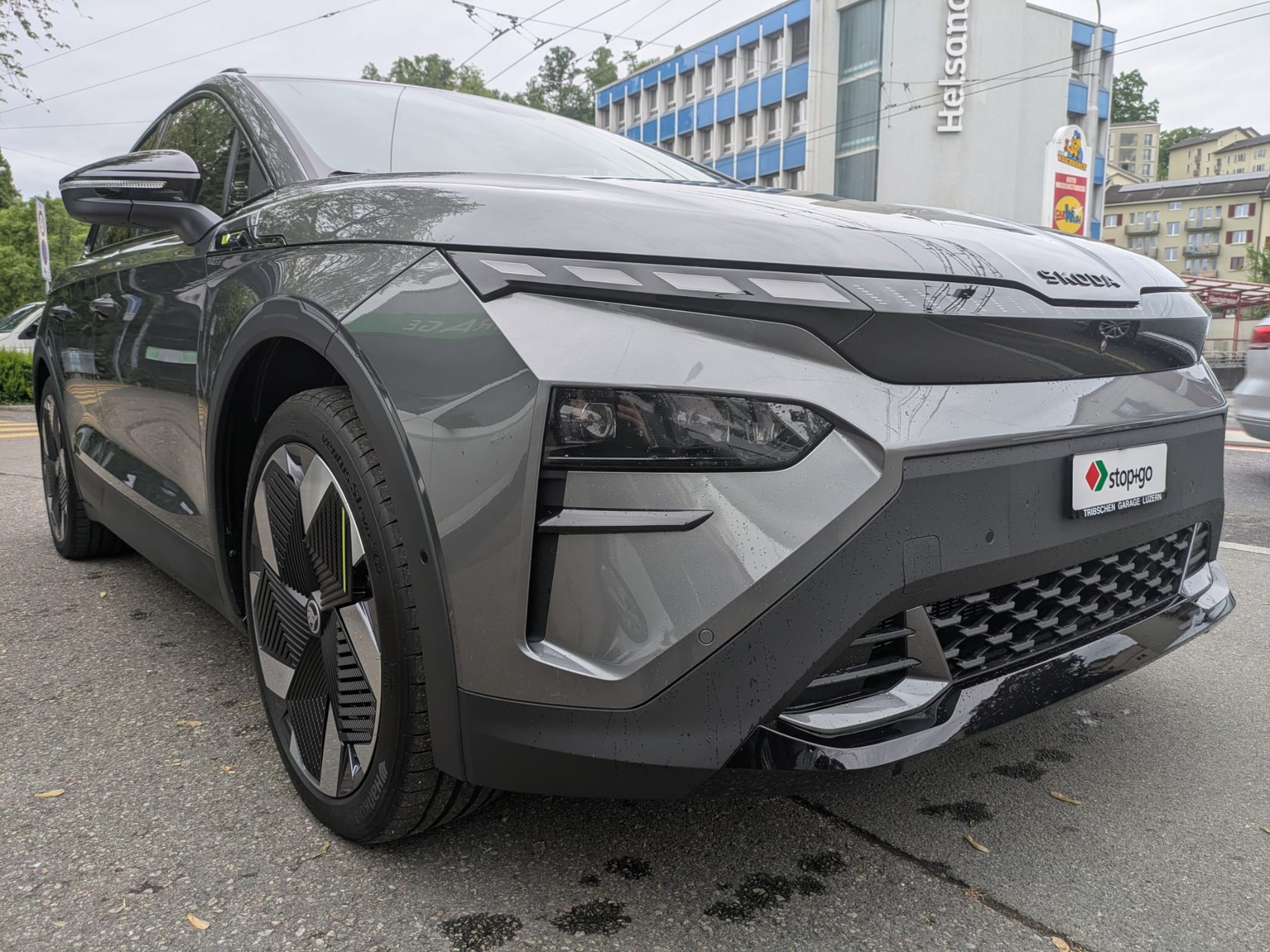 SKODA Elroq RS 4x4-showroom-element-1