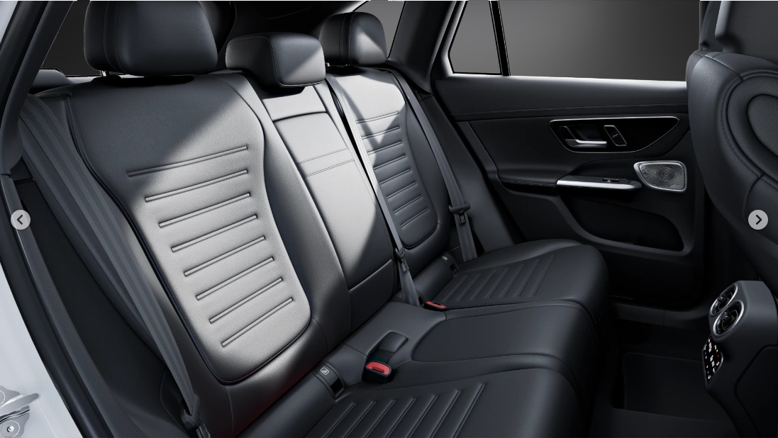 MERCEDES-BENZ GLC 300 de 4Matic 9G-Tronic-image-8
